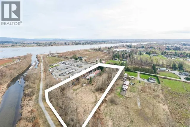 3775 LINCOLN AVENUE, Coquitlam 2