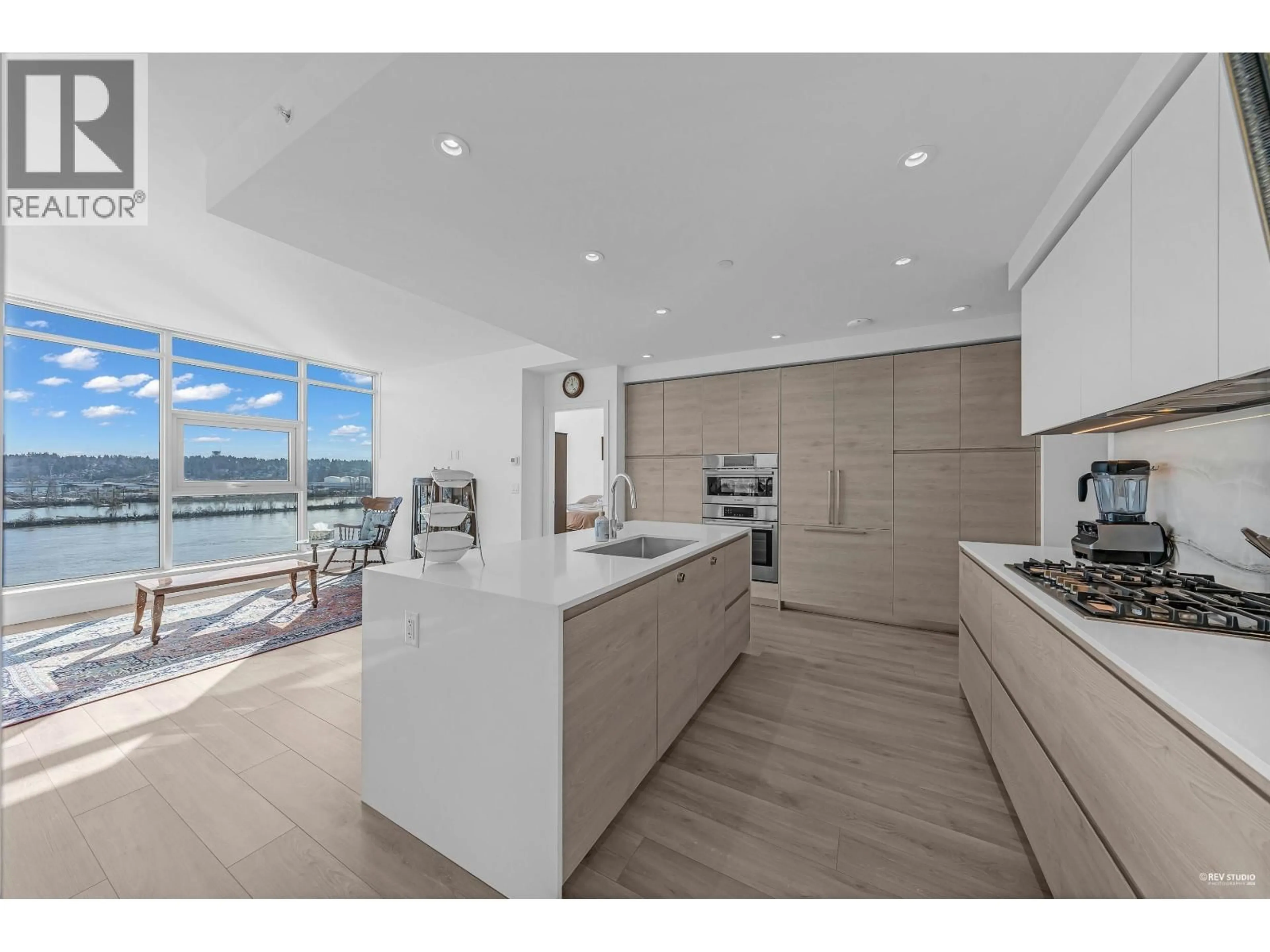 Open concept kitchen, unknown for 607 - 680 QUAYSIDE DRIVE, New Westminster British Columbia V3M0P2
