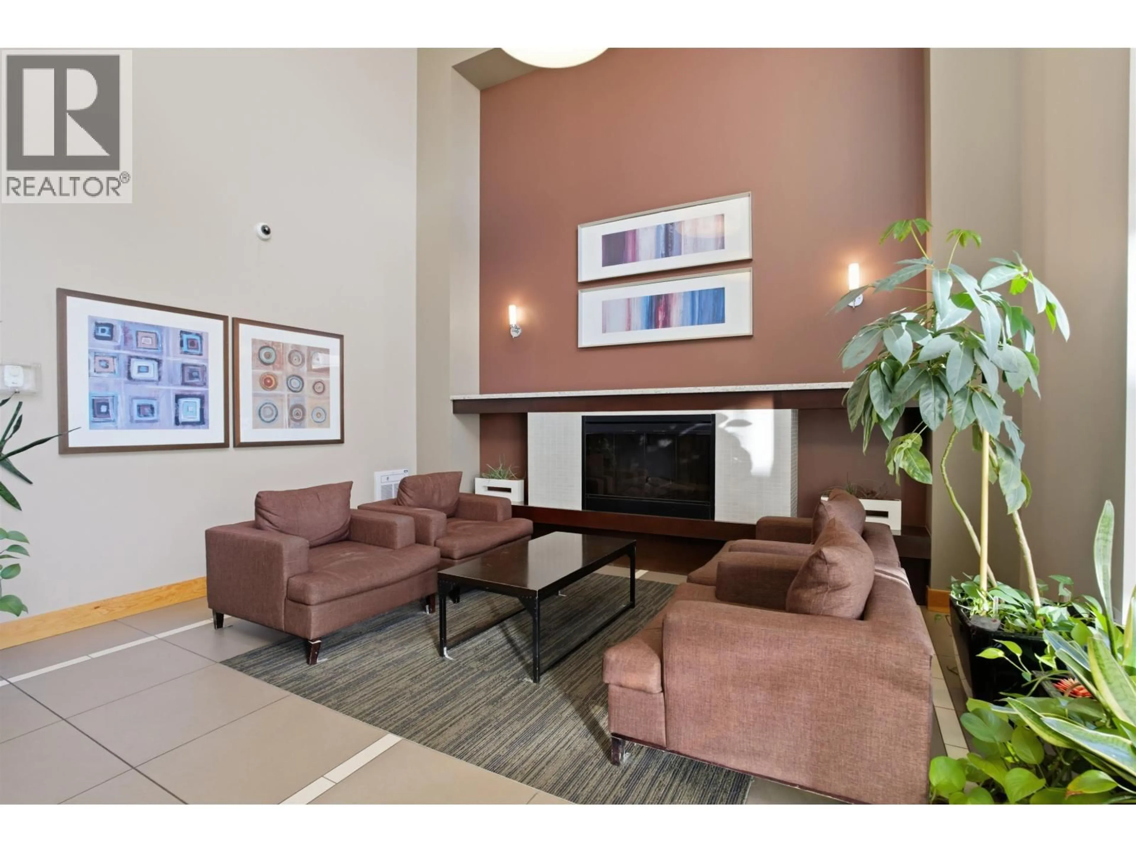 Lobby for 808 - 1 RENAISSANCE SQUARE, New Westminster British Columbia V3M0B6