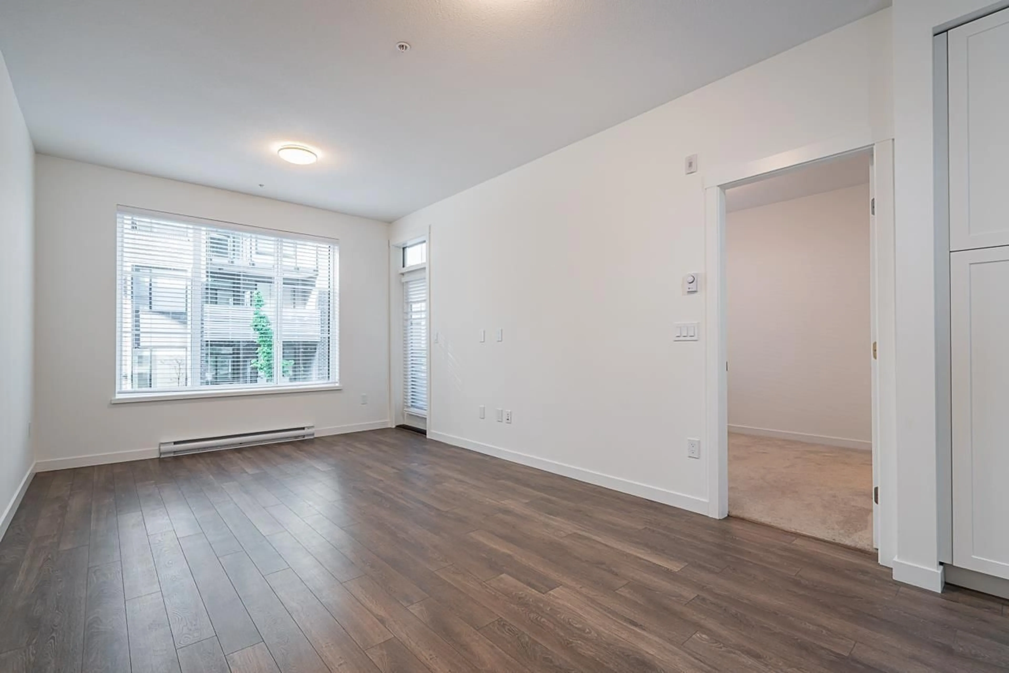 A pic of a room for 210 - 15825 85 AVENUE, Surrey British Columbia V4N6W9