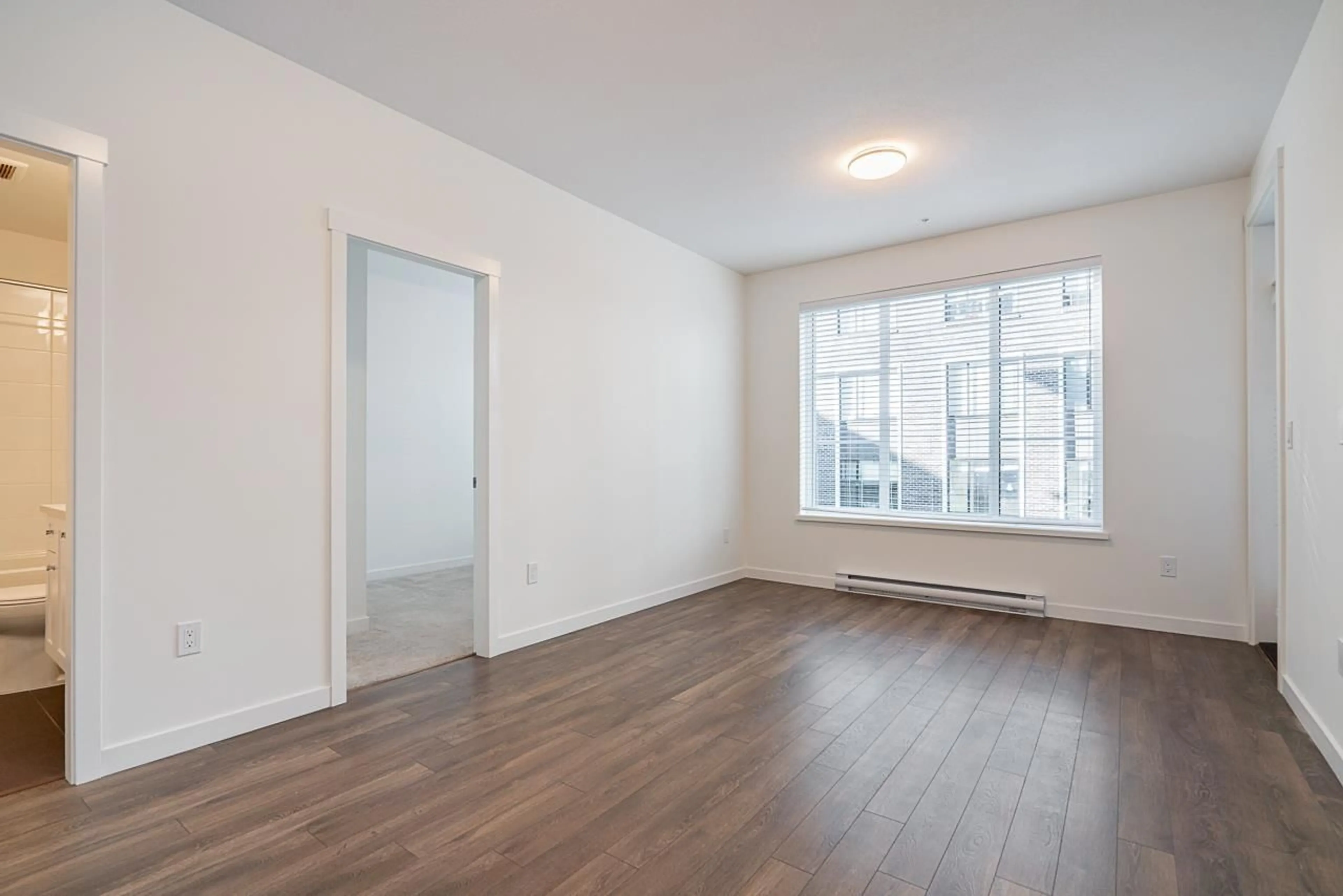 A pic of a room for 210 - 15825 85 AVENUE, Surrey British Columbia V4N6W9