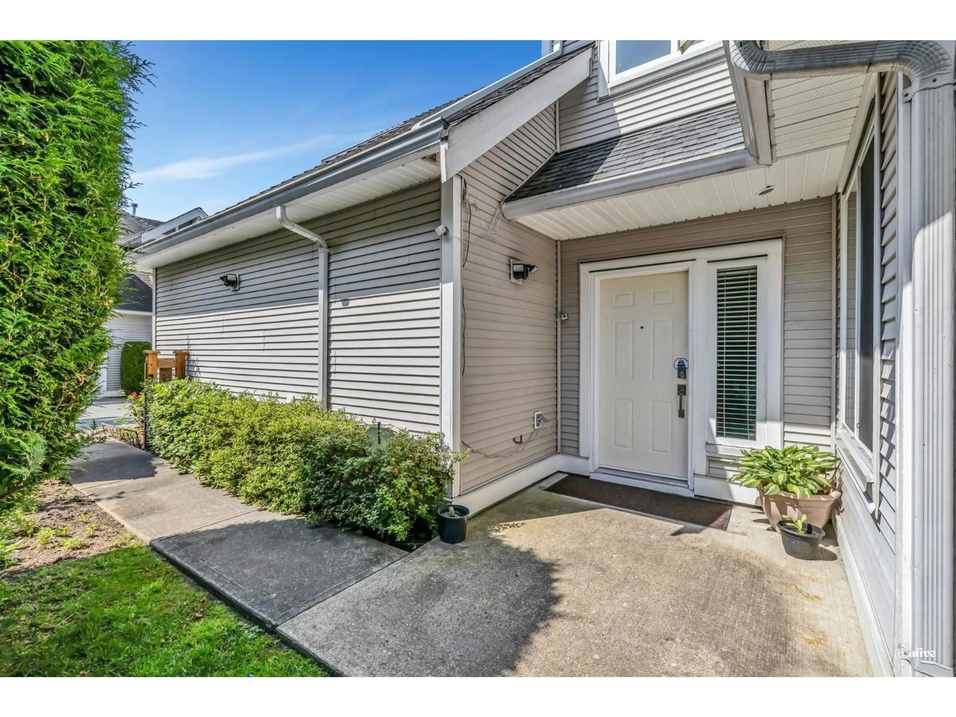 Unknown for 9 - 19977 71 AVENUE, Langley British Columbia V2Y2Z4