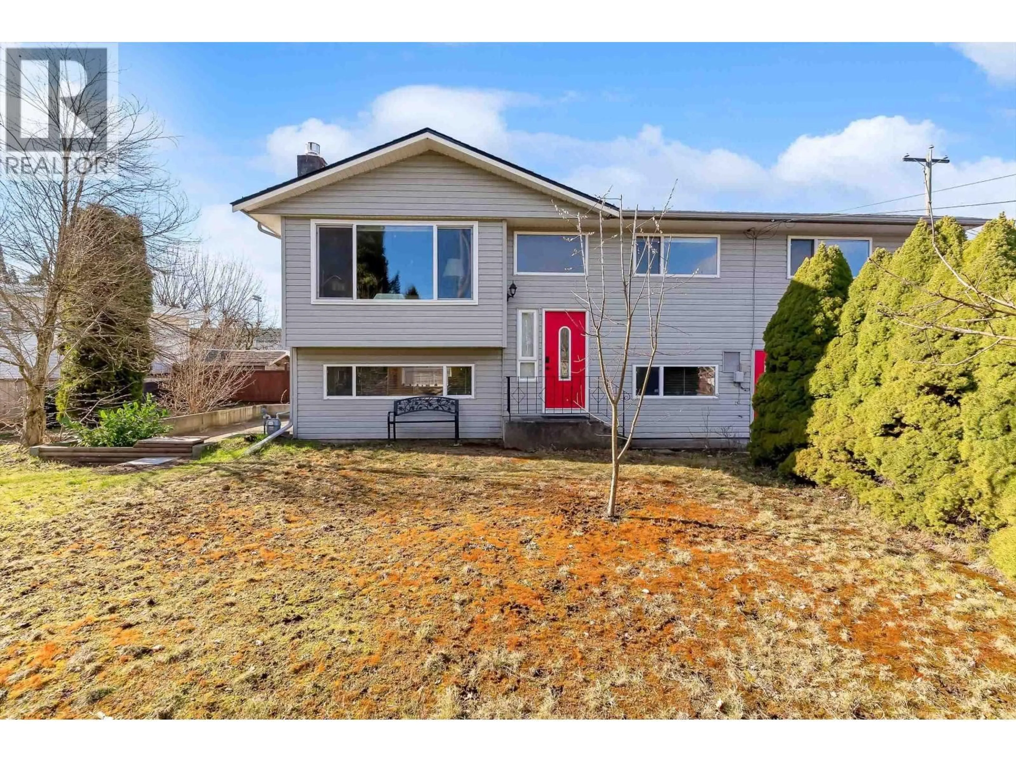 Home with vinyl exterior material, street for 11645 195A STREET, Pitt Meadows British Columbia V3Y1G3