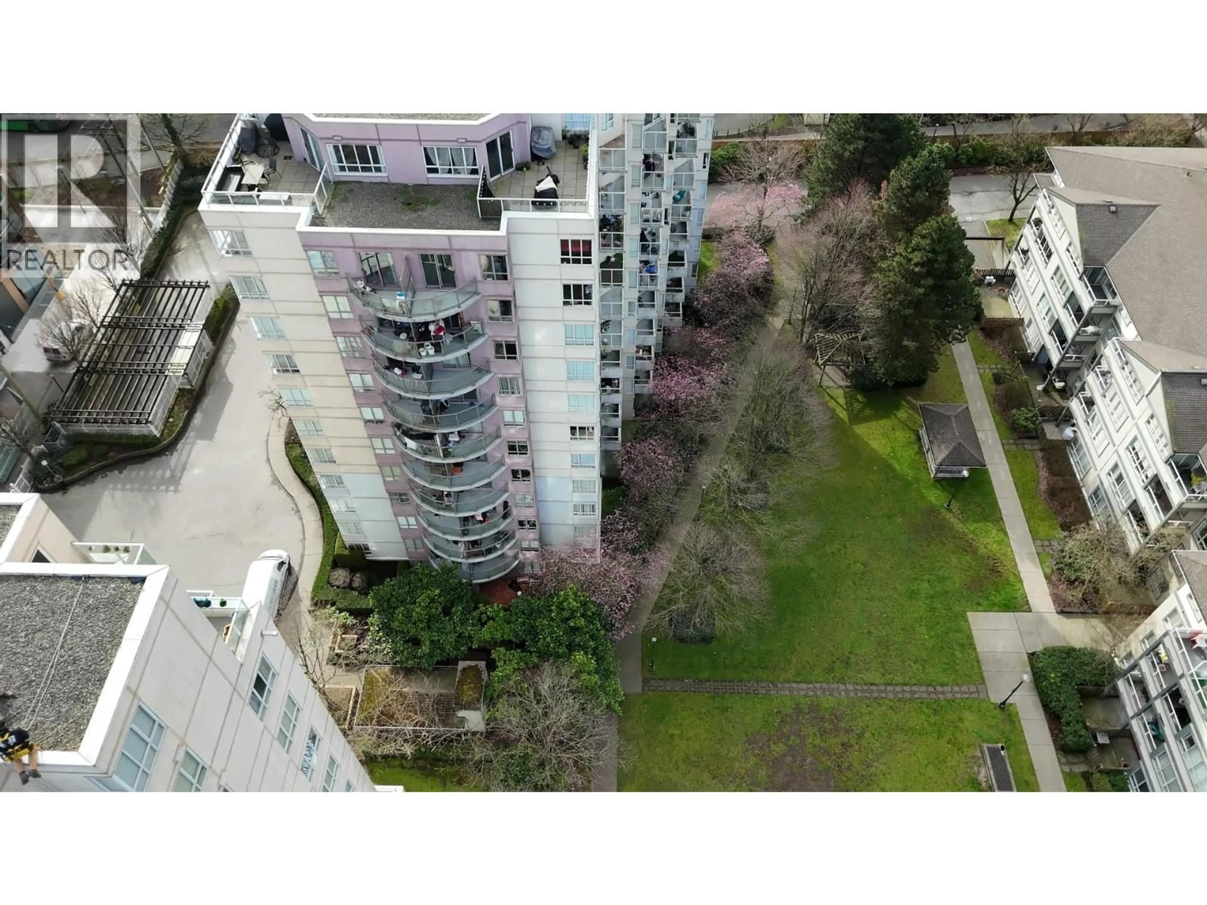 A pic from outside/outdoor area/front of a property/back of a property/a pic from drone, city buildings view from balcony for 106 - 3455 ASCOT PLACE, Vancouver British Columbia V5R6B7