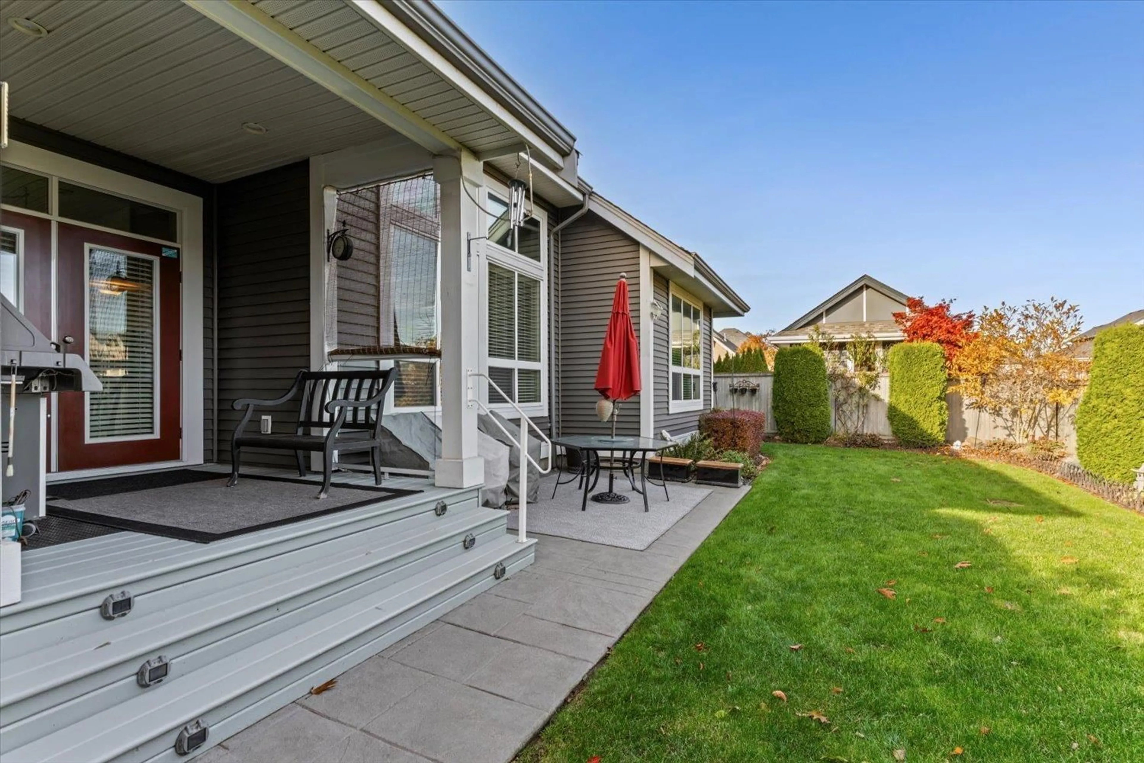 Patio, street for 5440 CHINOOK STREET, Chilliwack British Columbia V2R0T4