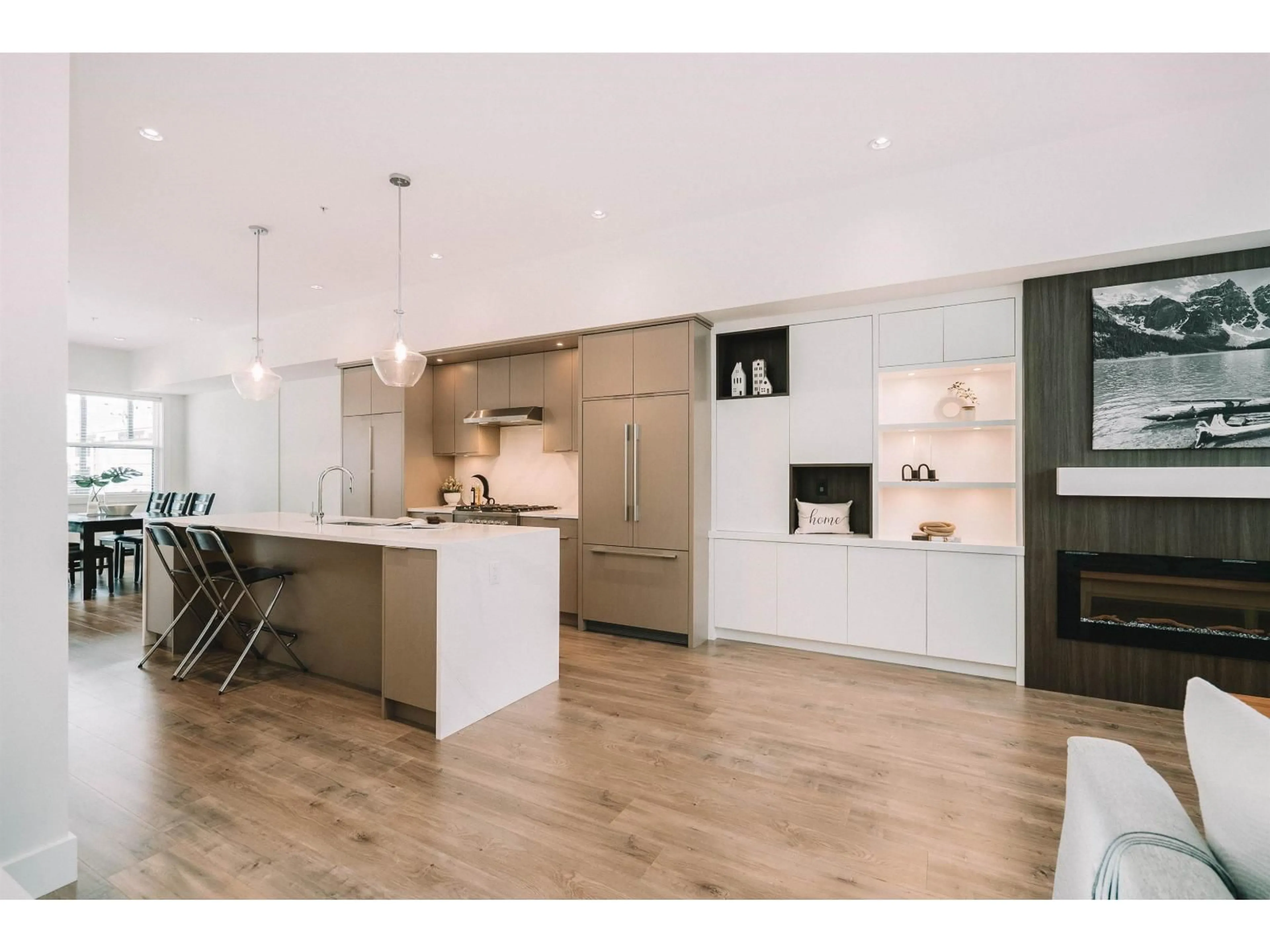 Open concept kitchen, wood/laminate floor for 8133 202 STREET, Langley British Columbia V2Y3K2