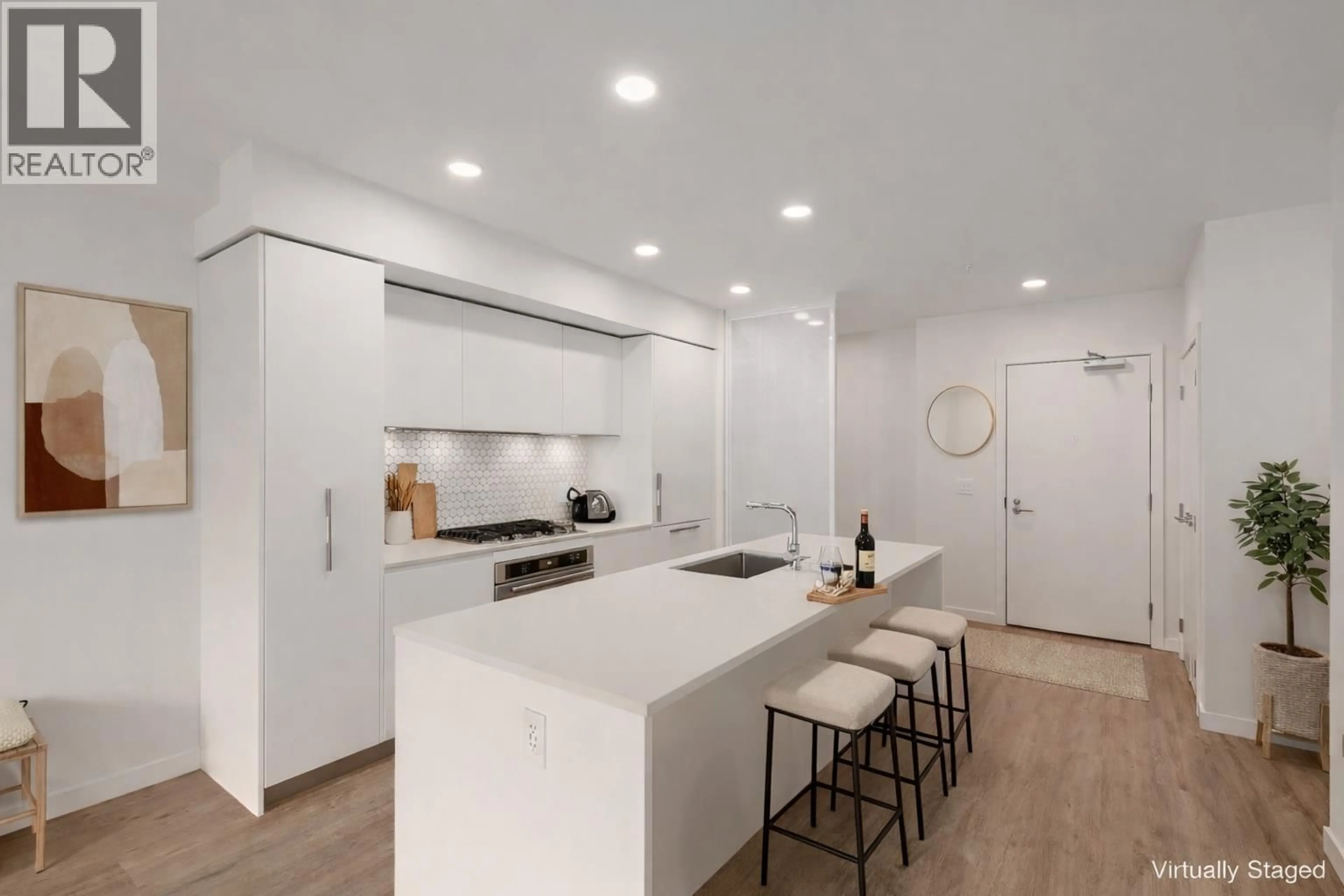 Open concept kitchen, unknown for 101 - 1504 SCOTT CRESCENT, Squamish British Columbia V8B1G7