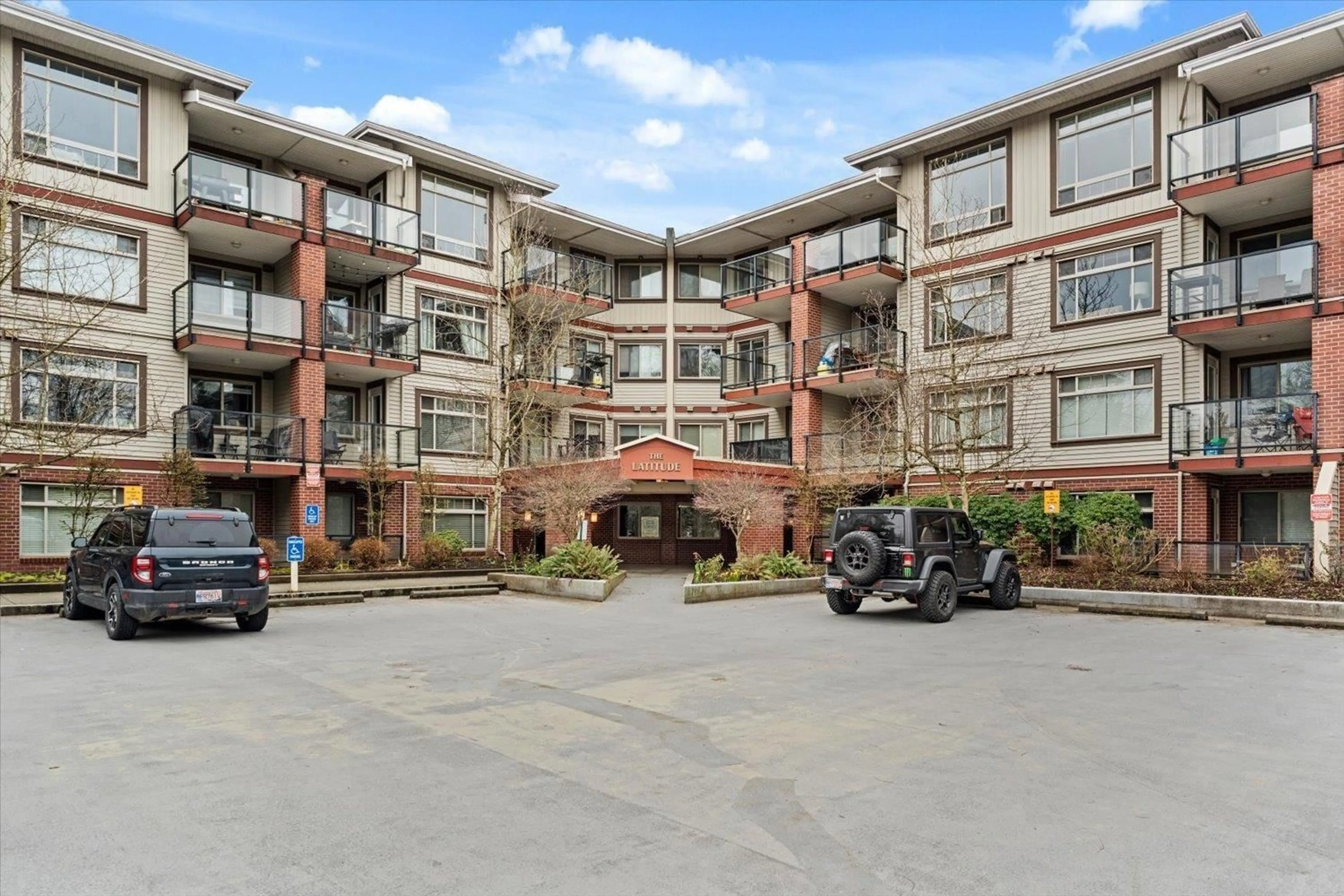 Unknown for 129 - 2233 MCKENZIE ROAD, Abbotsford British Columbia V2S4A1