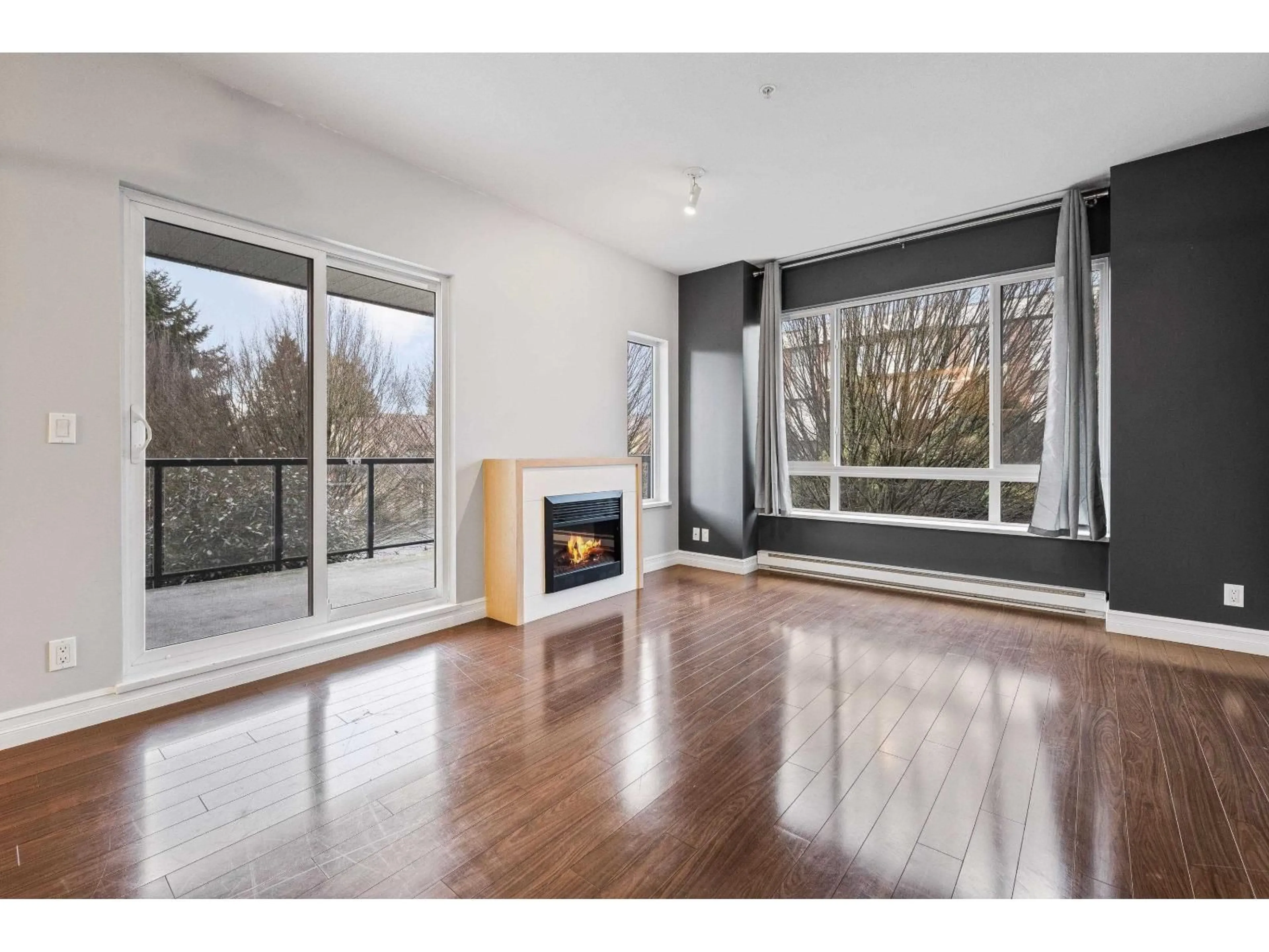 A pic of a room for 215 - 2943 NELSON PLACE, Abbotsford British Columbia V2S0C8