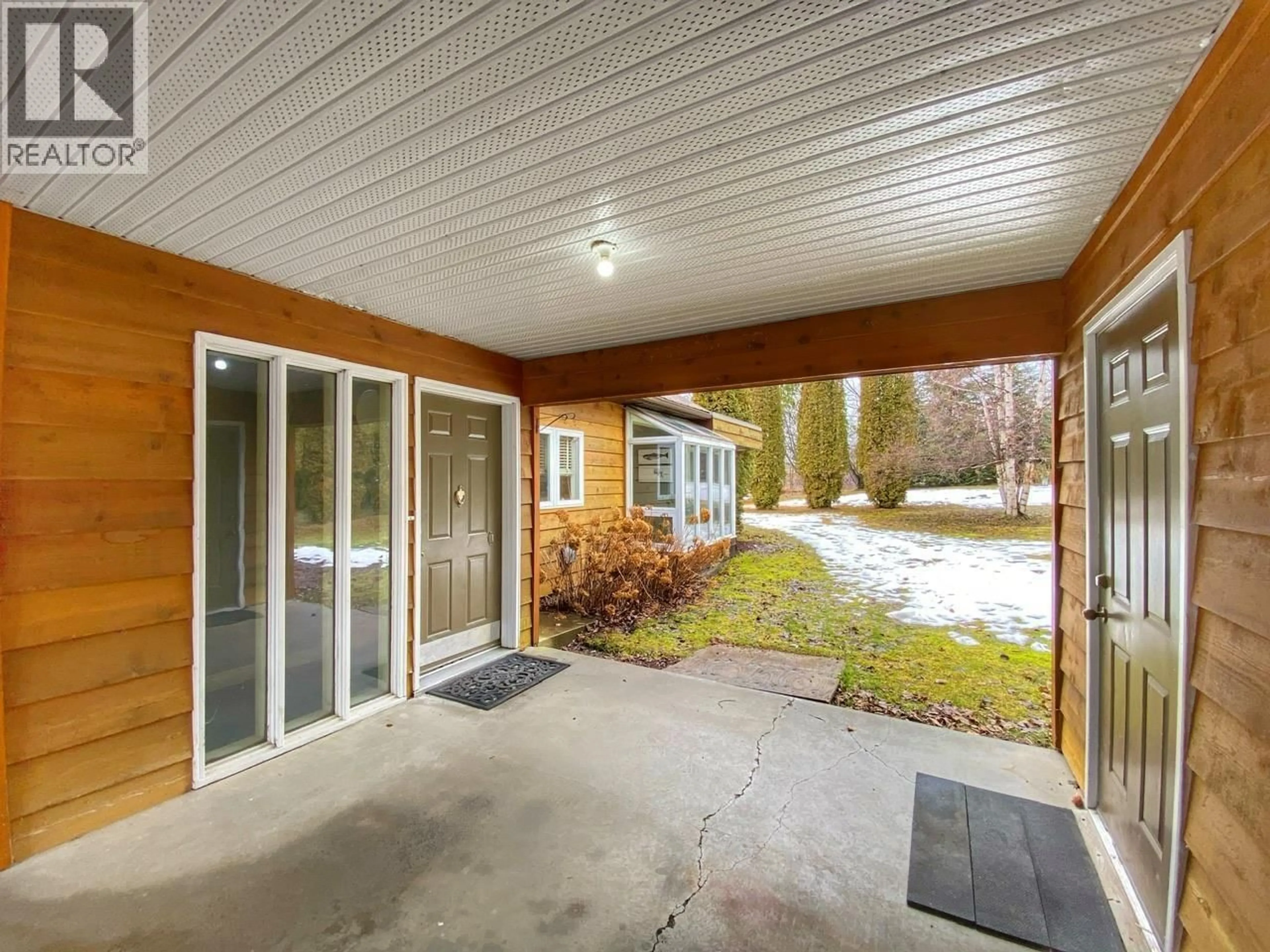 Patio, street for 4805 STRATHERN ROAD, Hazelton British Columbia V0J1Y1