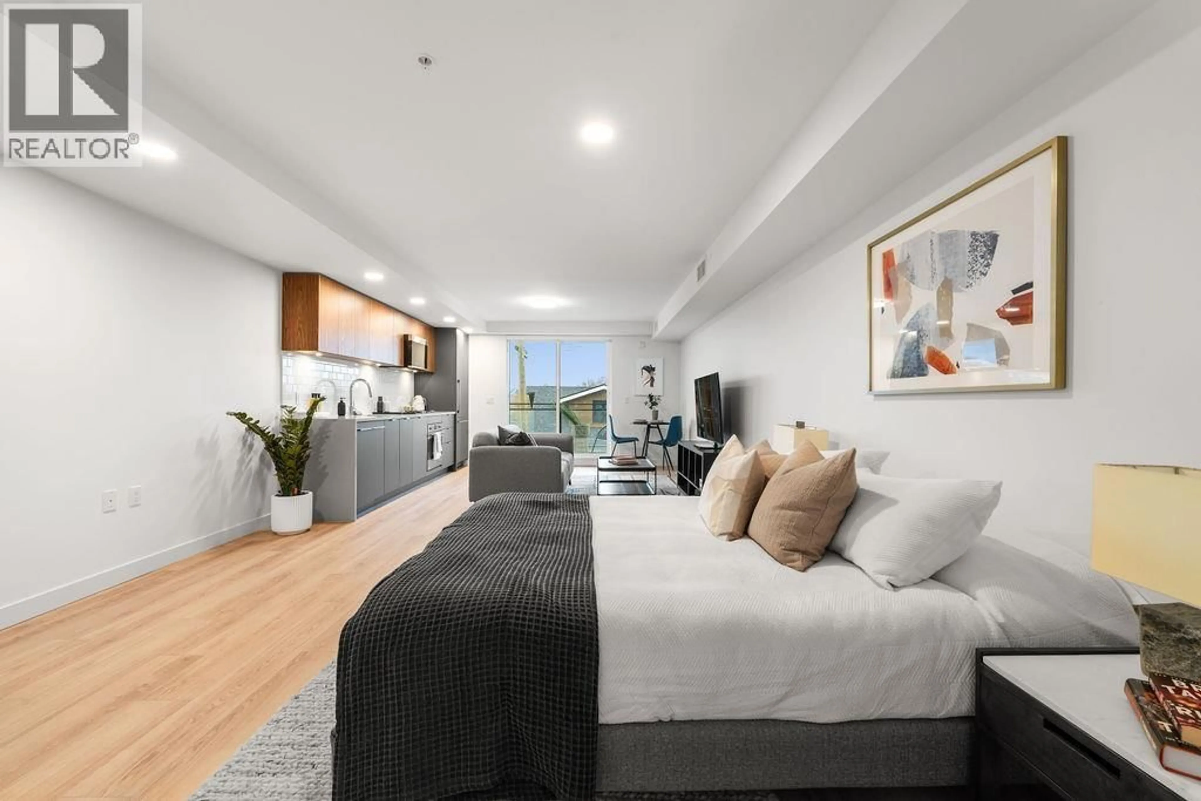 Unknown for 311 - 2419 GRANT STREET, Vancouver British Columbia V5K3G5