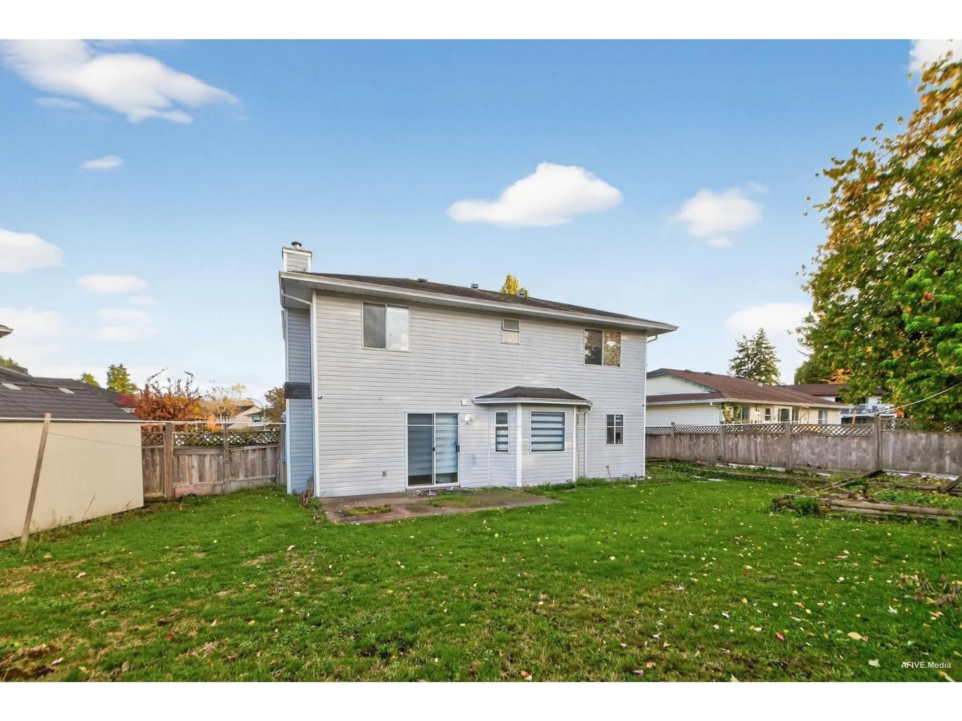 A pic from outside/outdoor area/front of a property/back of a property/a pic from drone, street for 12079 84A AVENUE, Surrey British Columbia V3W0S7