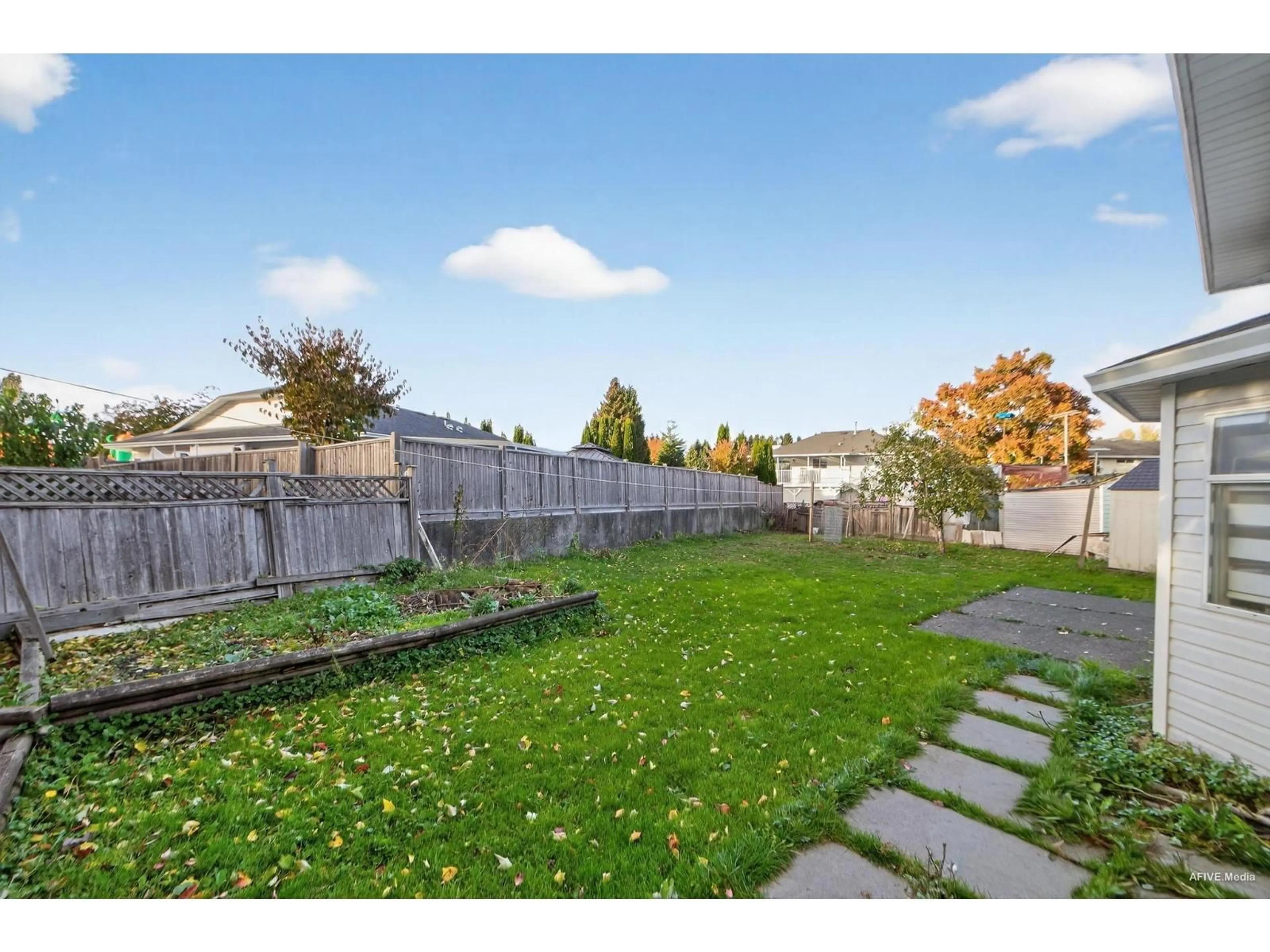 Unknown for 12079 84A AVENUE, Surrey British Columbia V3W0S7