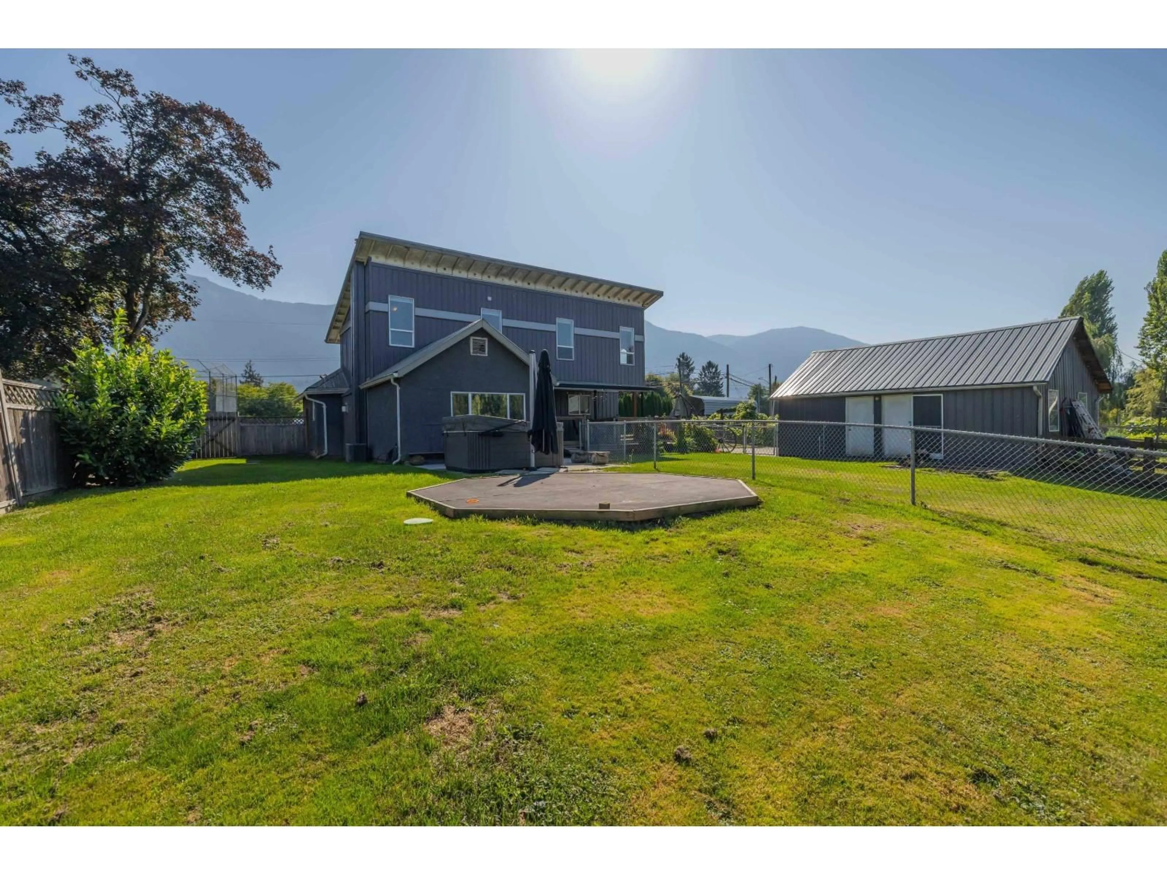 A pic from outside/outdoor area/front of a property/back of a property/a pic from drone, mountain view for 51495 OLD YALE ROAD, Rosedale British Columbia V0X1X0