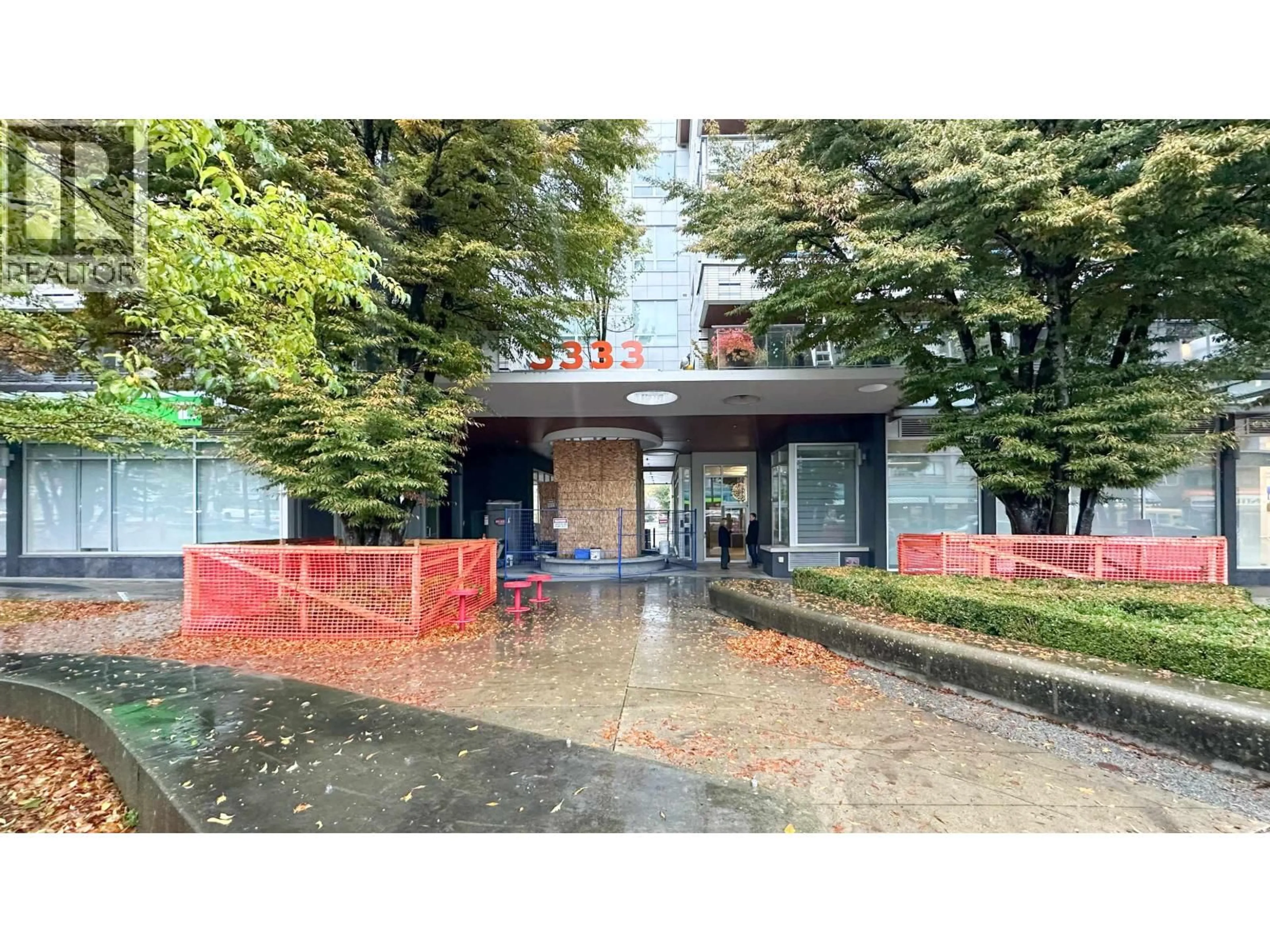 Unknown for 301 - 3333 MAIN STREET, Vancouver British Columbia V7V3M8