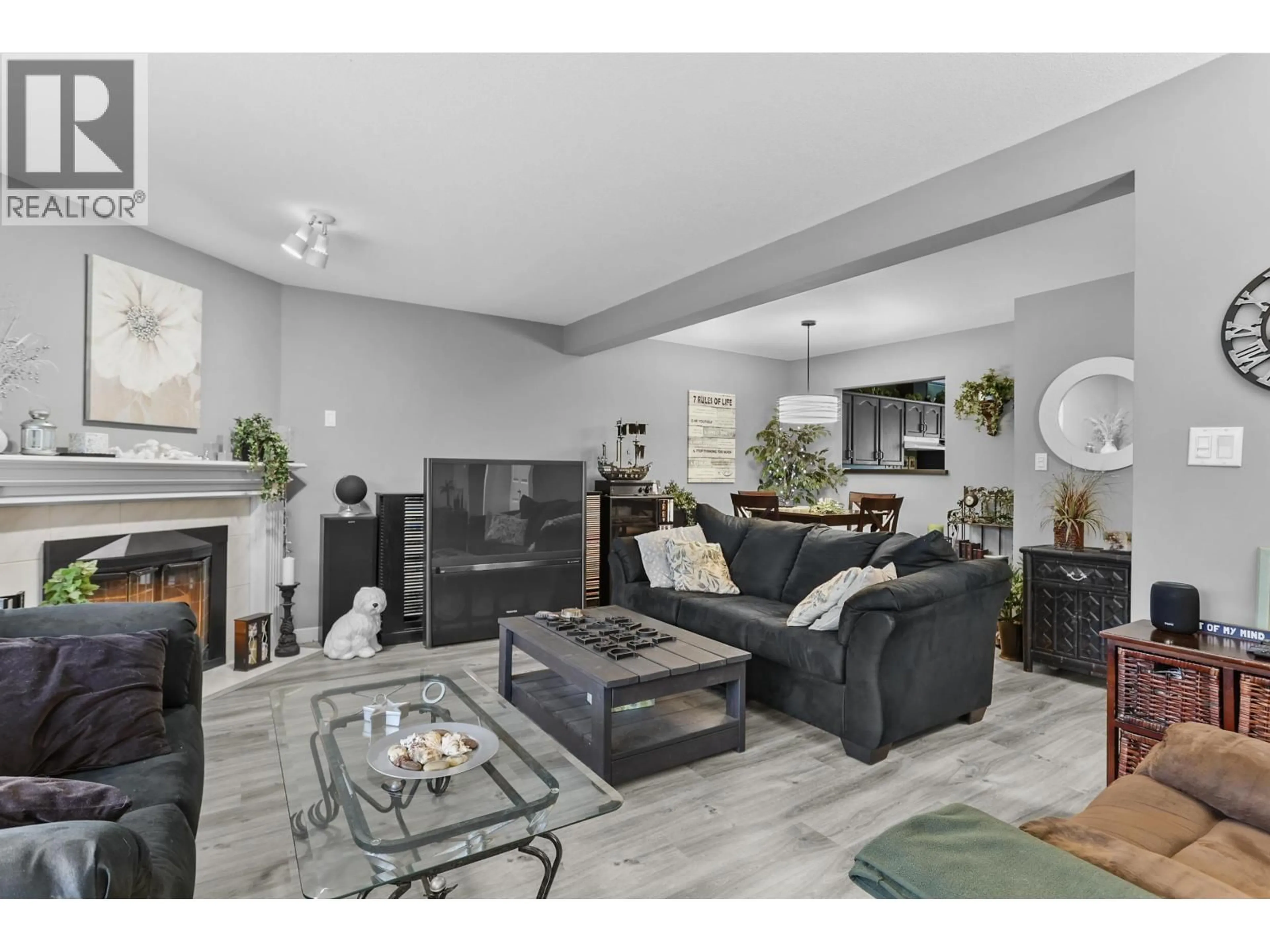 Living room with furniture, unknown for 23 - 11580 BURNETT STREET, Maple Ridge British Columbia V2X6P2