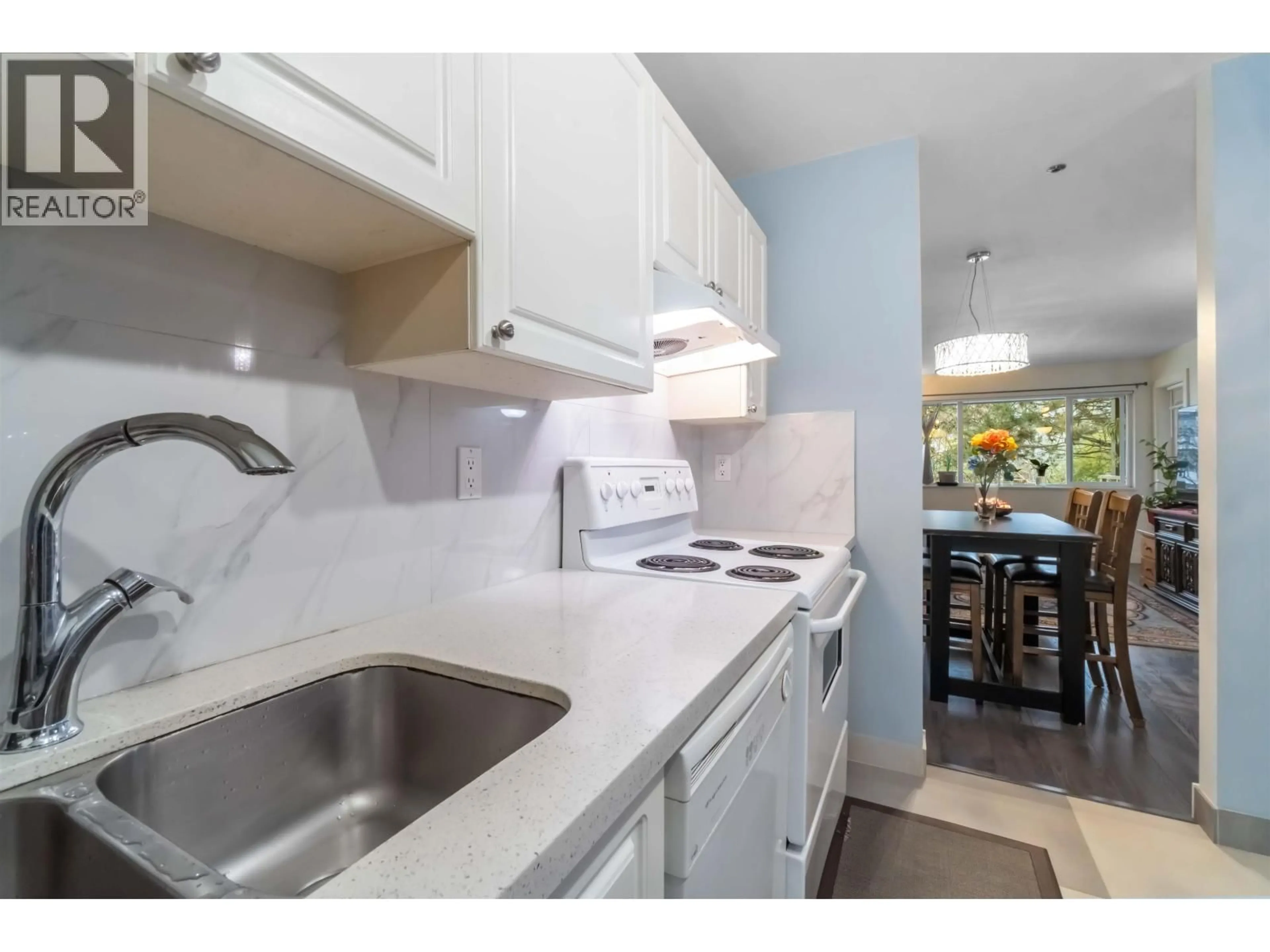 Standard kitchen, unknown for 502 - 1310 CARIBOO STREET, New Westminster British Columbia V3M1X2