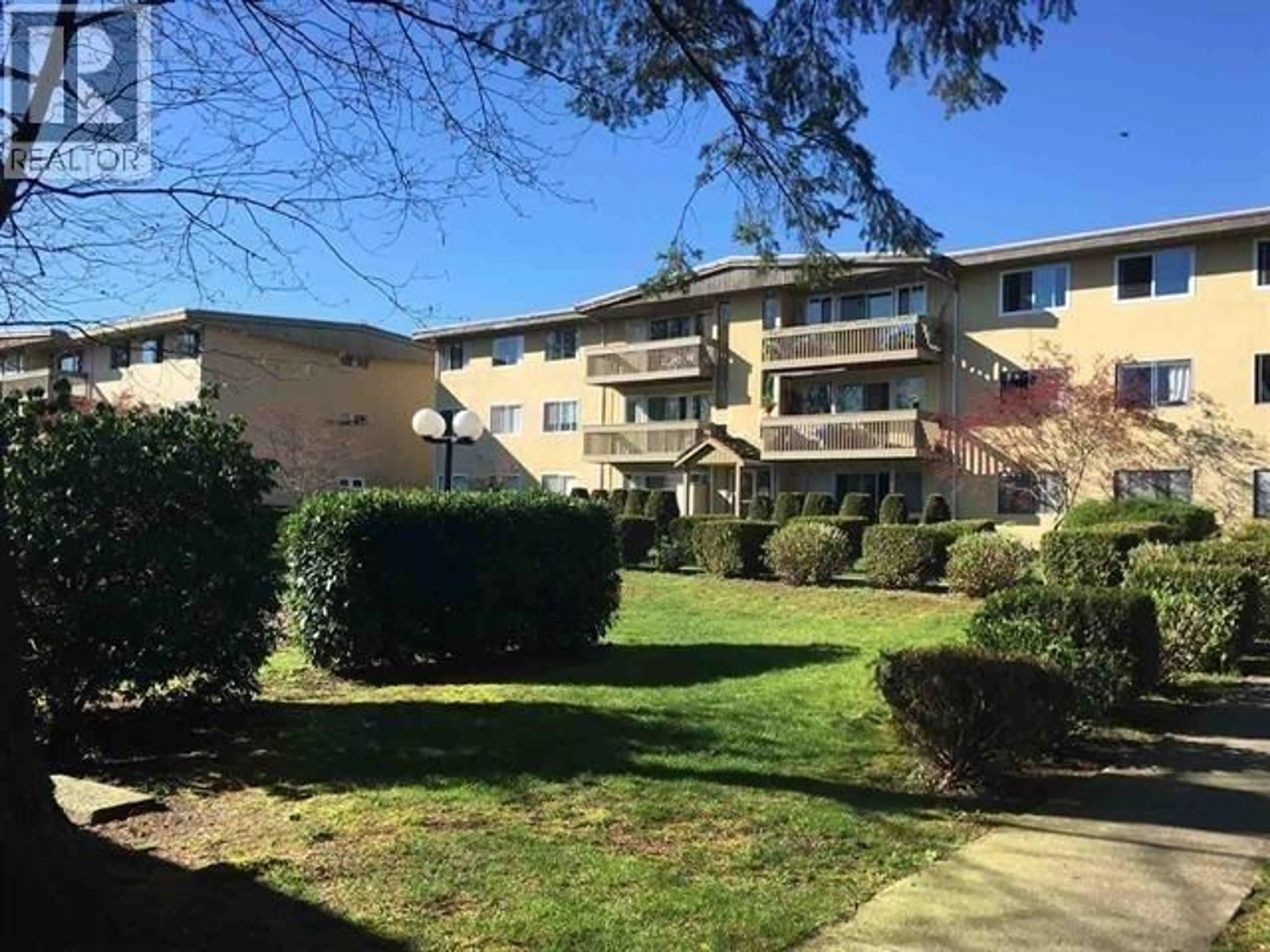 A pic from outside/outdoor area/front of a property/back of a property/a pic from drone, unknown for 102 - 5770 HASTINGS STREET, Burnaby British Columbia V5B1R6