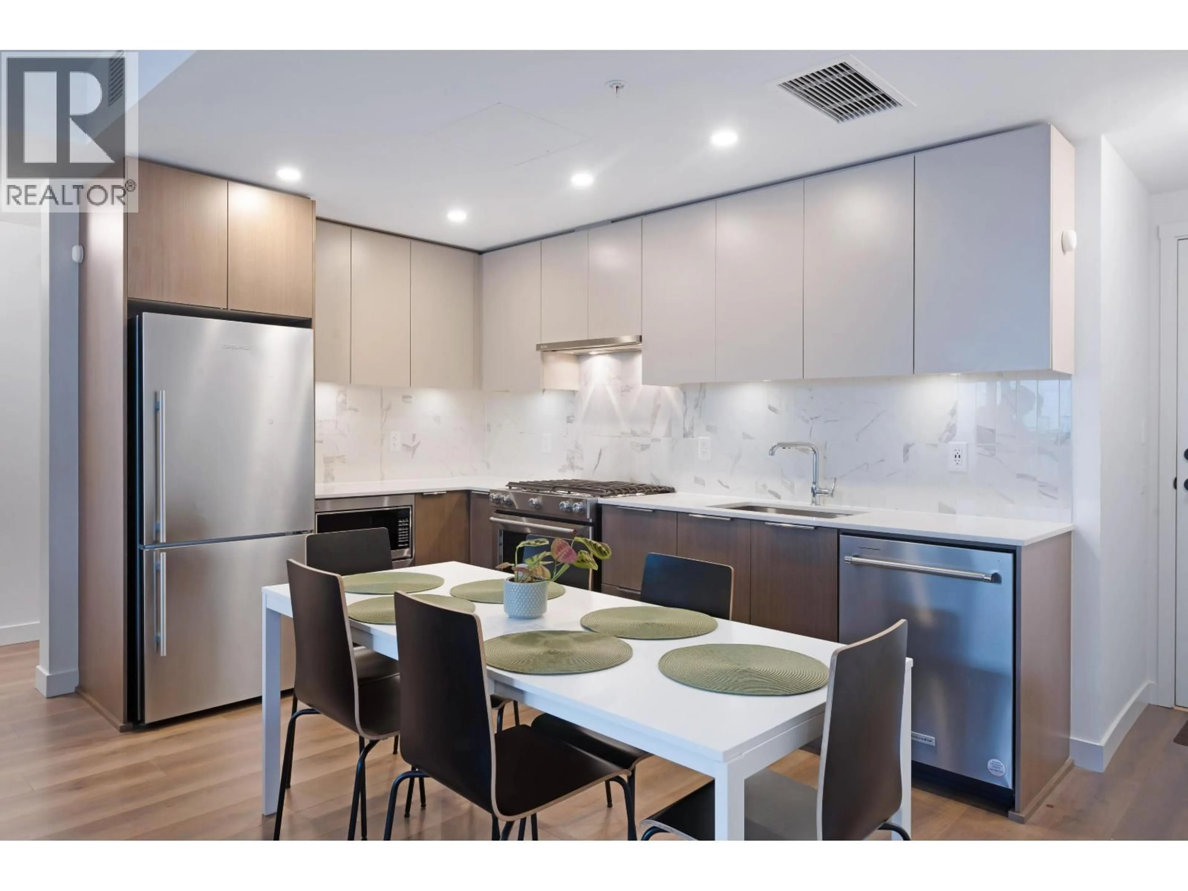 Contemporary kitchen, unknown for 510 - 648 LEA AVENUE, Coquitlam British Columbia V3J0P1