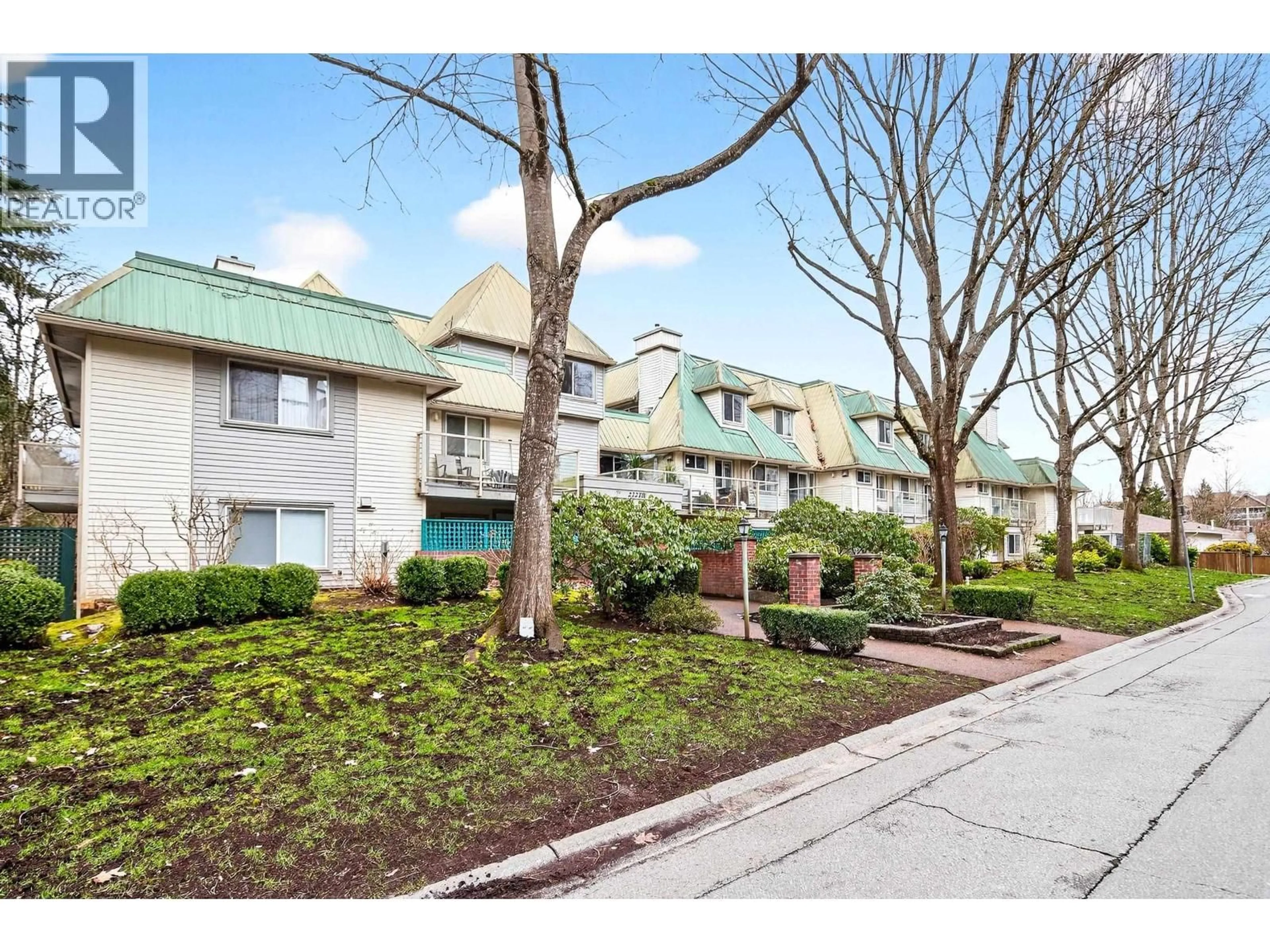 Patio, unknown for 101 - 22275 123 AVENUE, Maple Ridge British Columbia V2X4E1