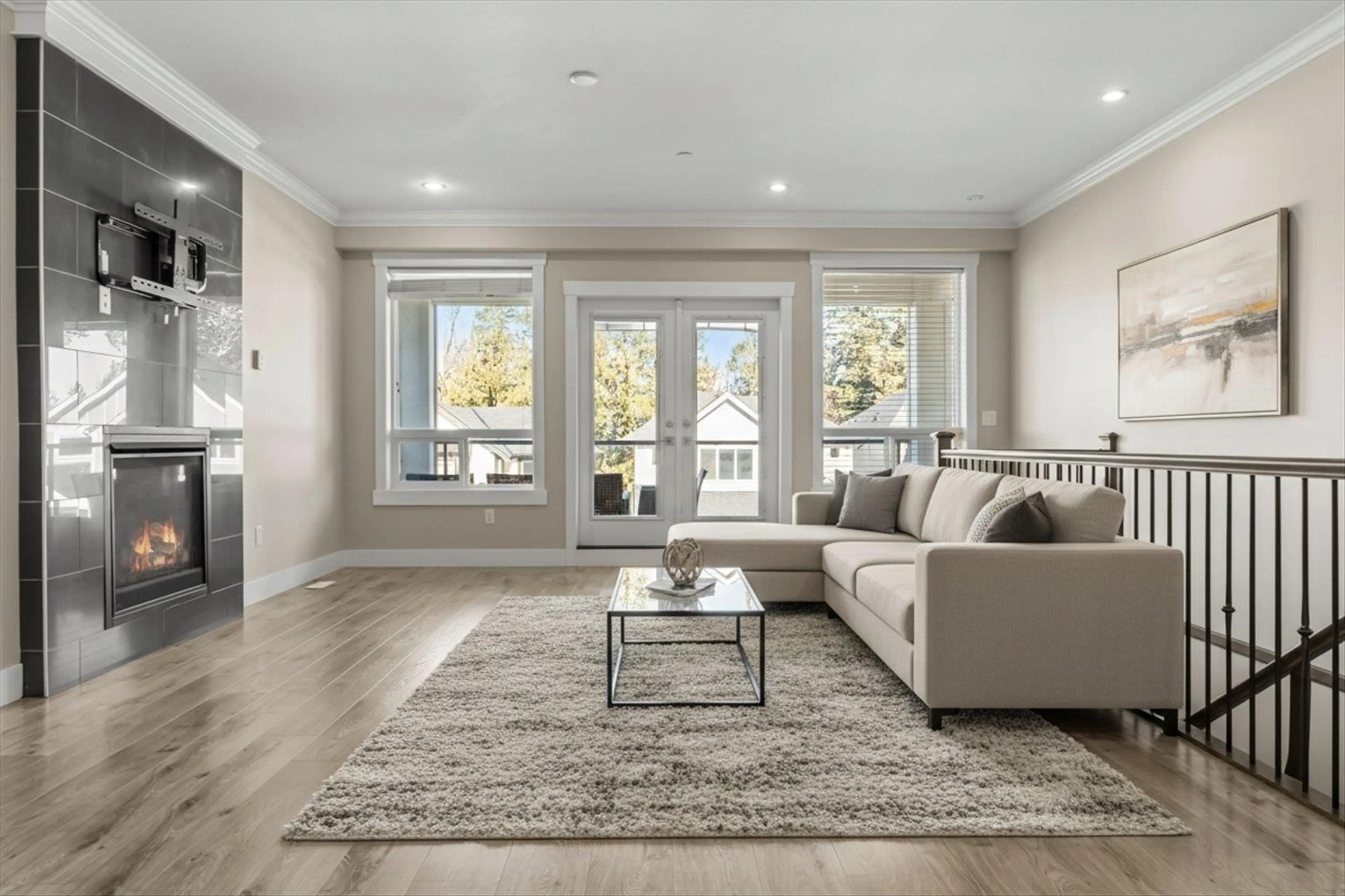 Living room with furniture, unknown for 46930 SYLVAN DRIVE, Chilliwack British Columbia V2R0J8