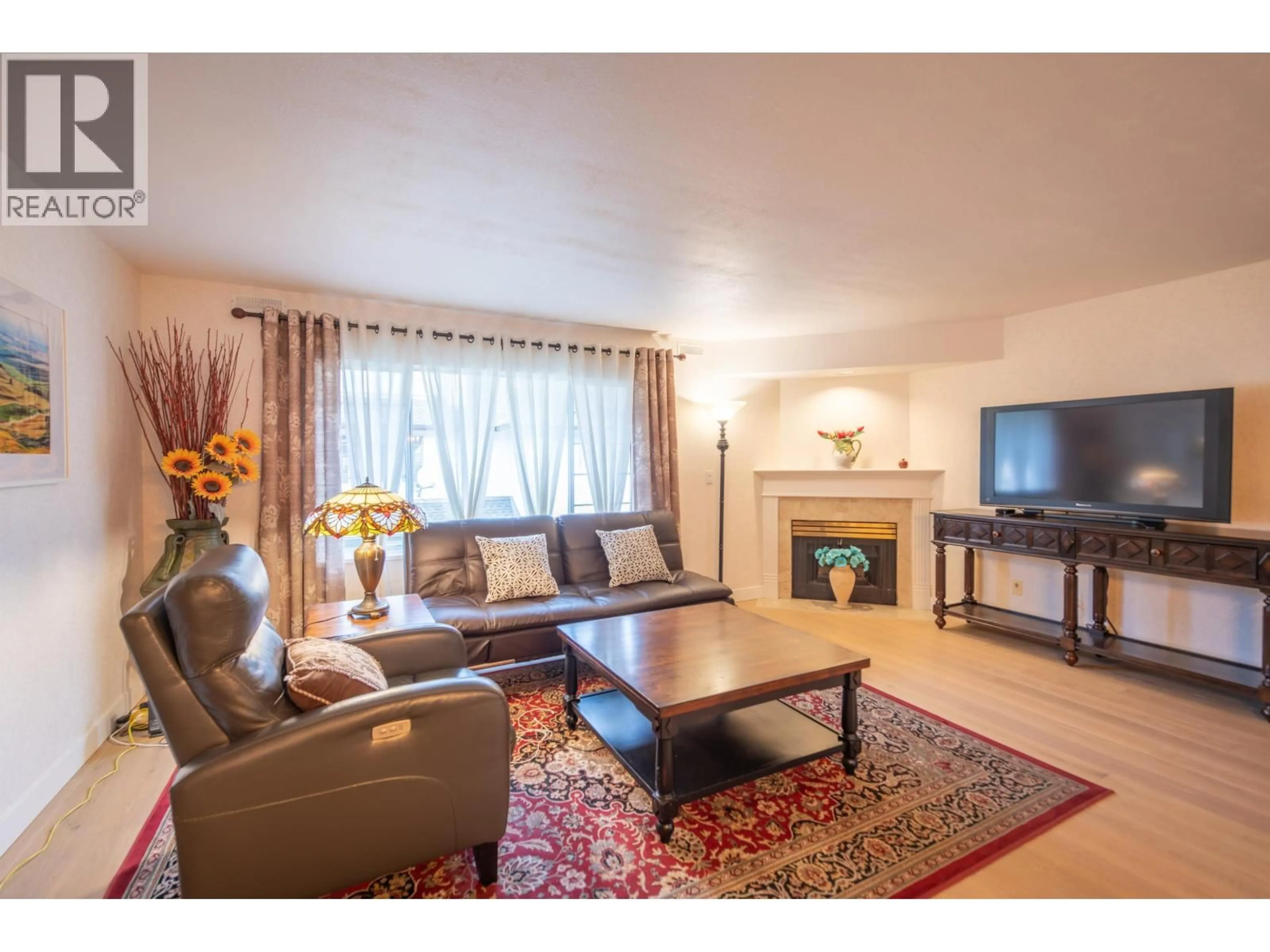 Living room with furniture, unknown for 21 - 8711 GENERAL CURRIE ROAD, Richmond British Columbia V6Y1M3