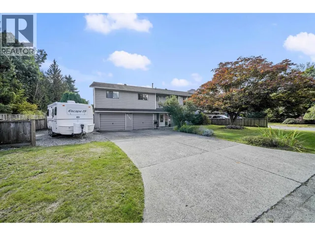 2160 DORSET AVENUE, Port Coquitlam 2