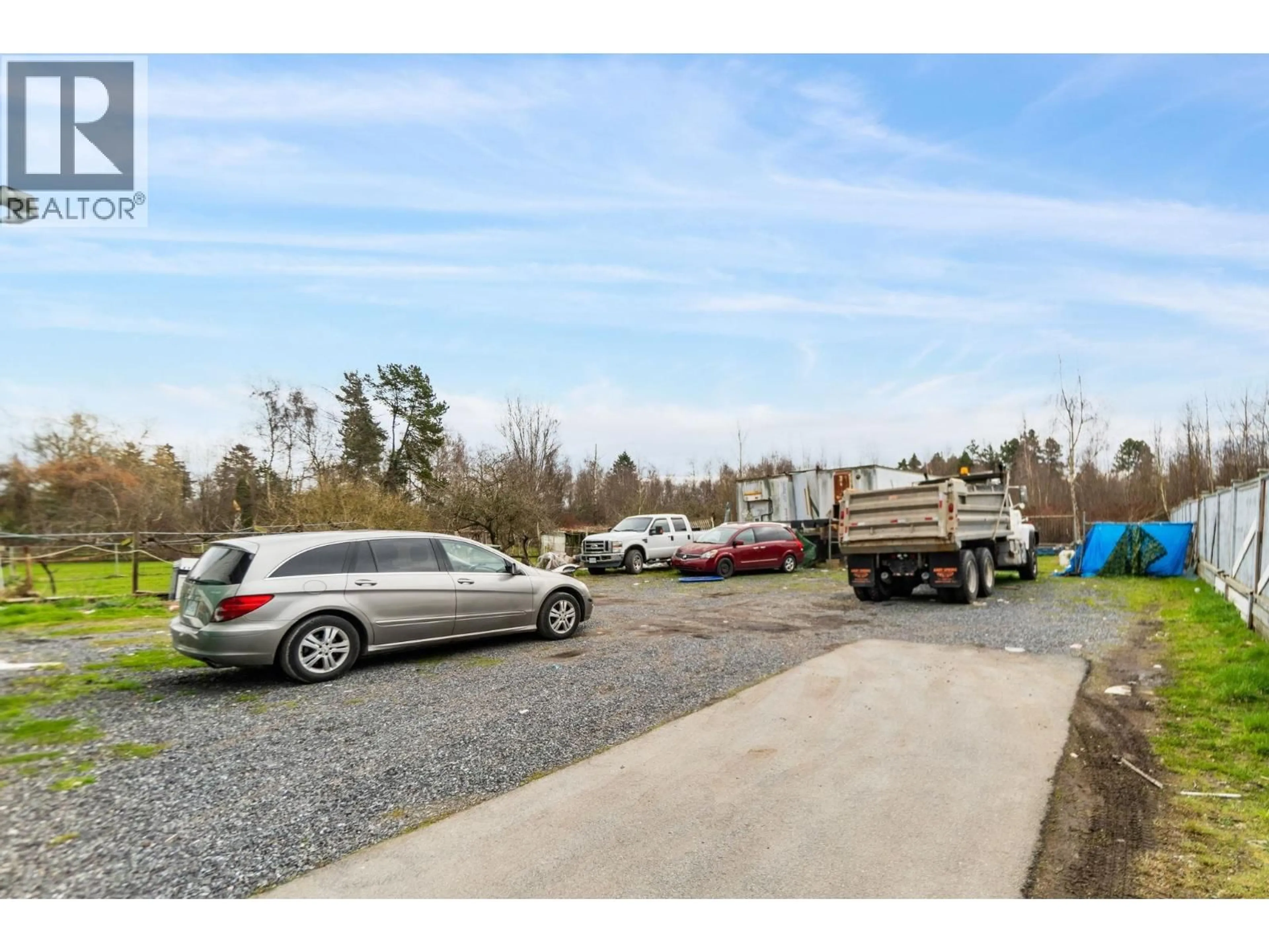 Parking for 11260 WESTMINSTER HIGHWAY, Richmond British Columbia V6X1B3