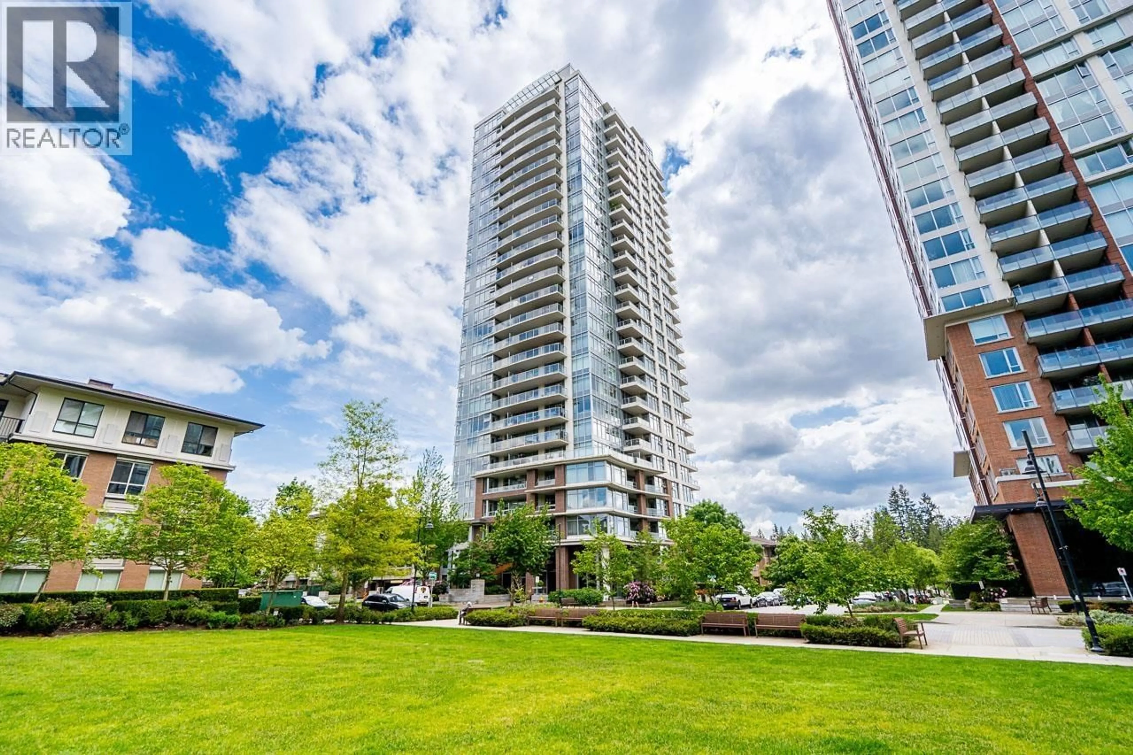 Patio, unknown for 2801 - 3102 WINDSOR GATE, Coquitlam British Columbia V3B0J3