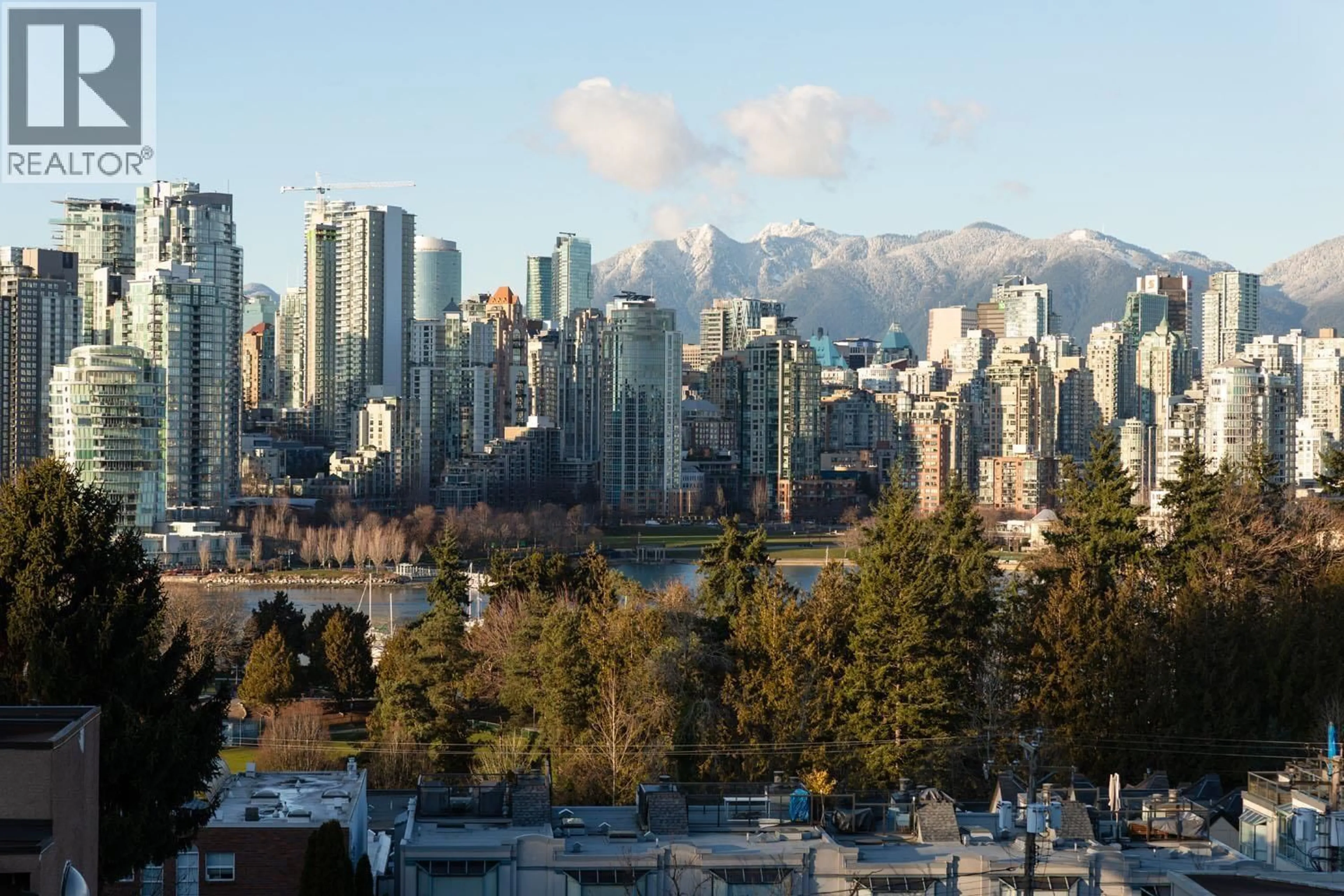 Blurry image for 967 8TH AVENUE, Vancouver British Columbia V5Z1E4