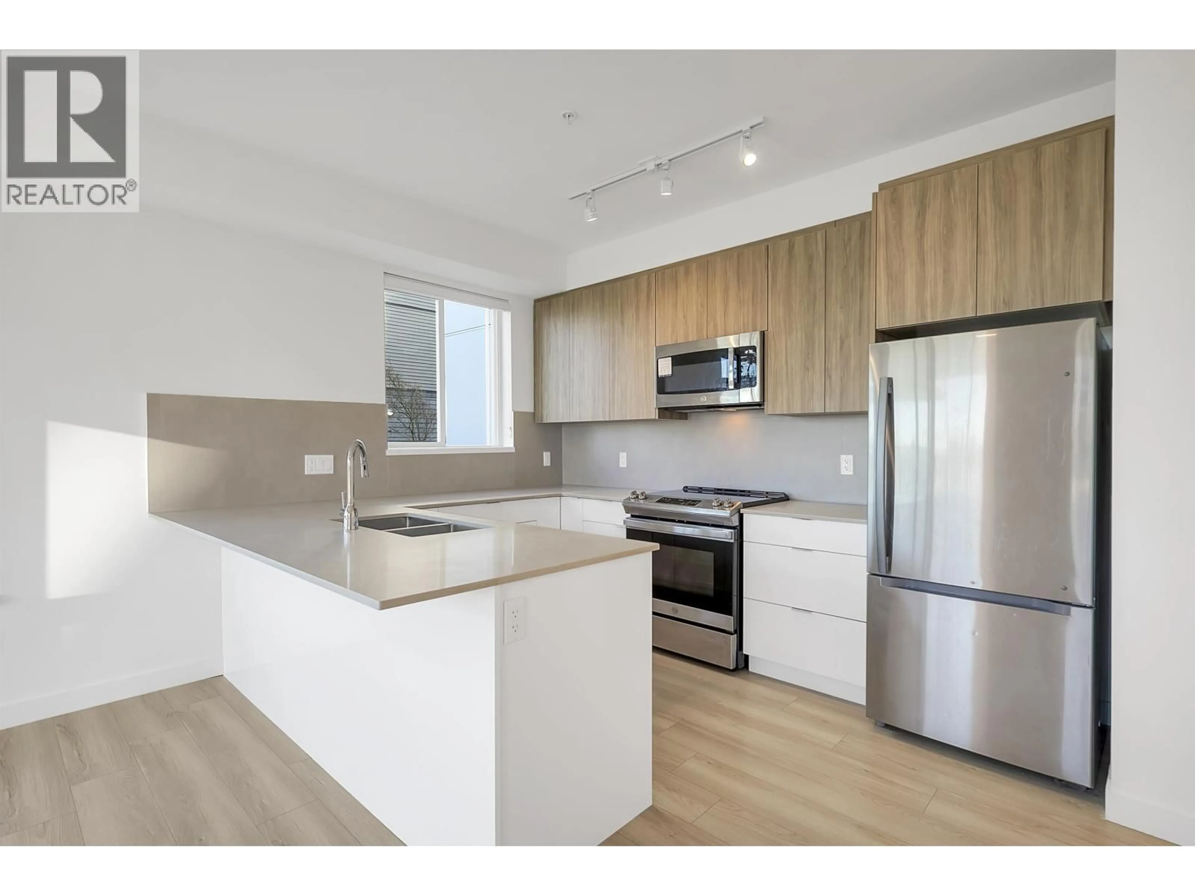 Unknown for 104 - 11913 BURNETT STREET, Maple Ridge British Columbia V2X4N1