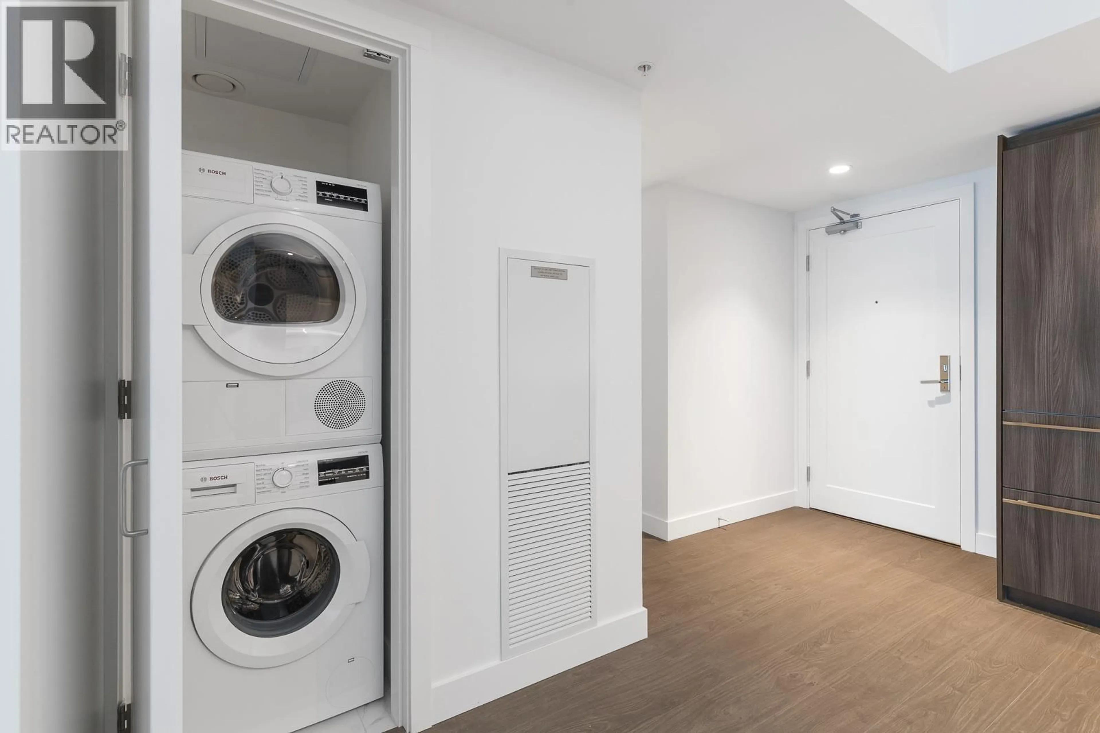 Laundry room for 854 - 6328 NO.3 ROAD, Richmond British Columbia V6Y0L6