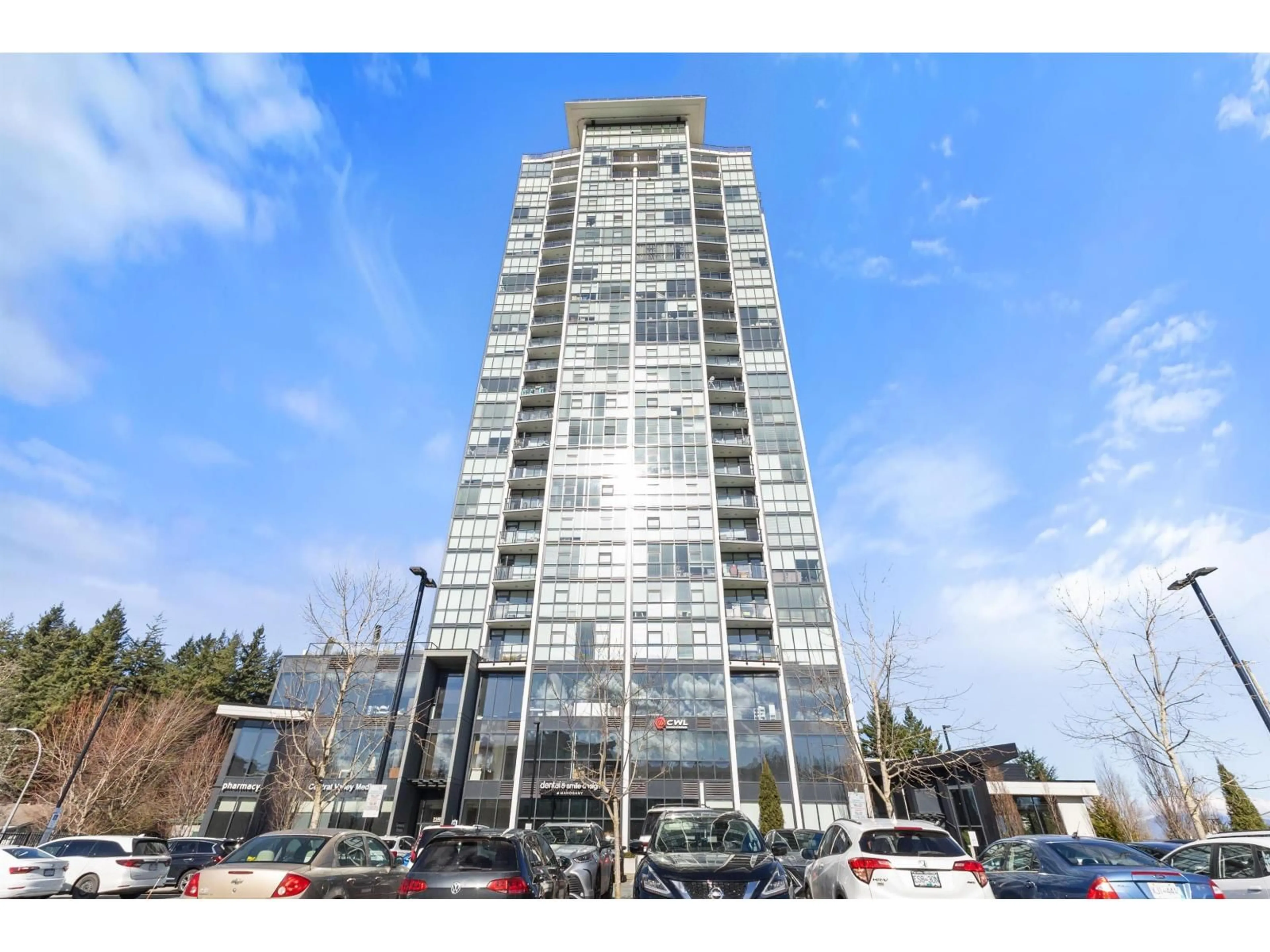 Indoor foyer for 2206 - 2180 GLADWIN ROAD, Abbotsford British Columbia V2S0H4