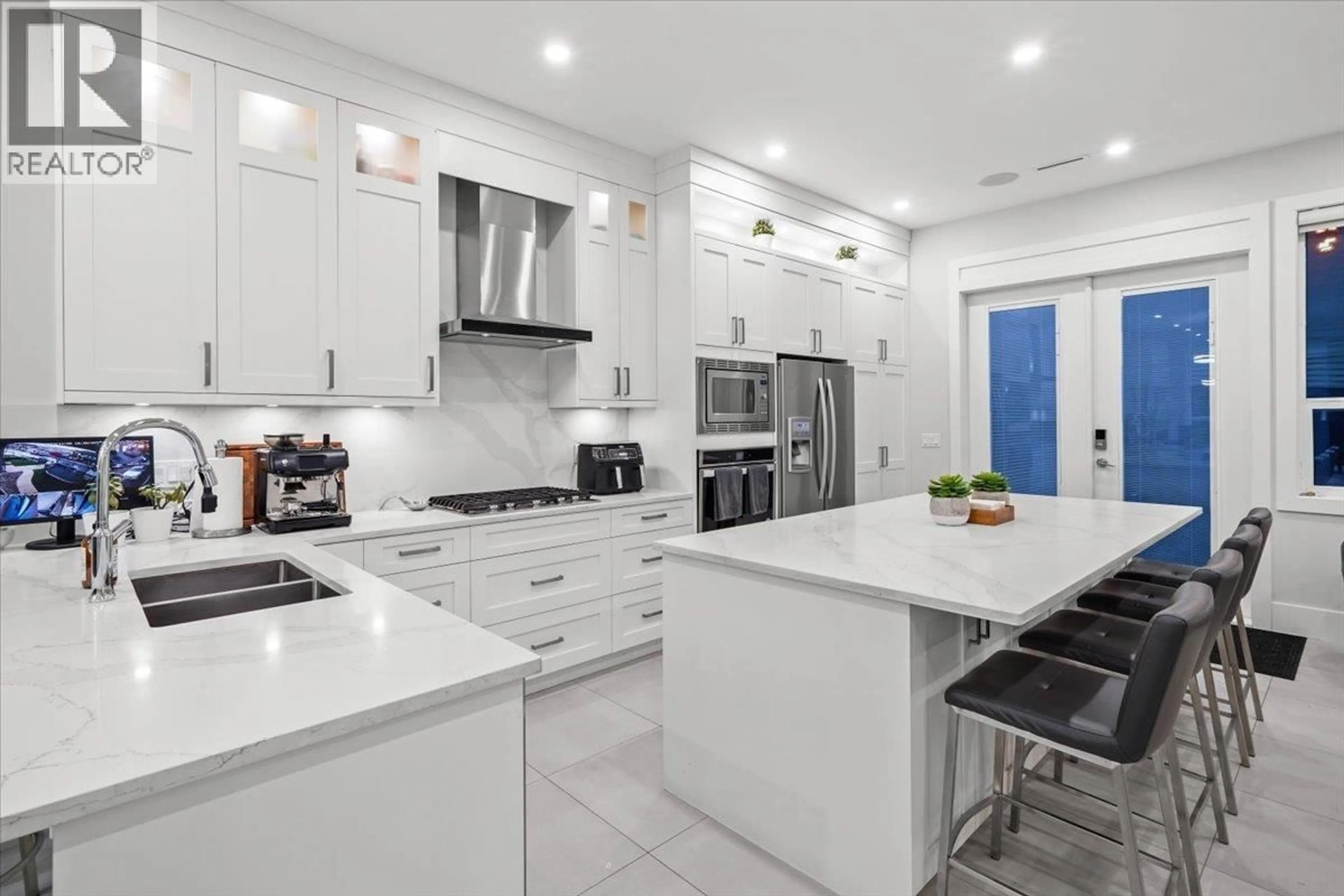 Contemporary kitchen, ceramic/tile floor for 1041 STEWART AVENUE, Coquitlam British Columbia V3K2N8