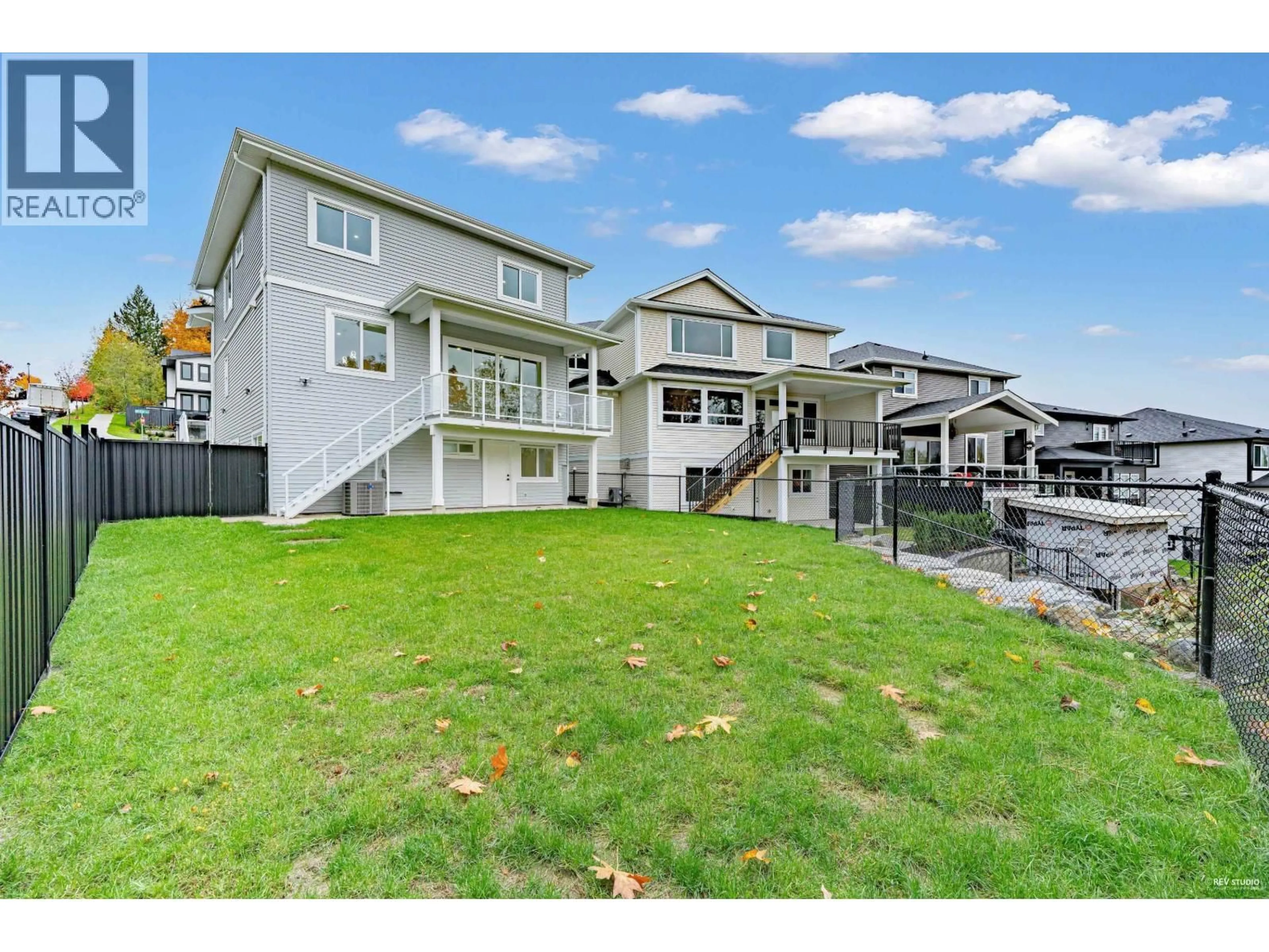 A pic from outside/outdoor area/front of a property/back of a property/a pic from drone, unknown for 13593 BIRDTAIL DRIVE, Maple Ridge British Columbia V4R0J2