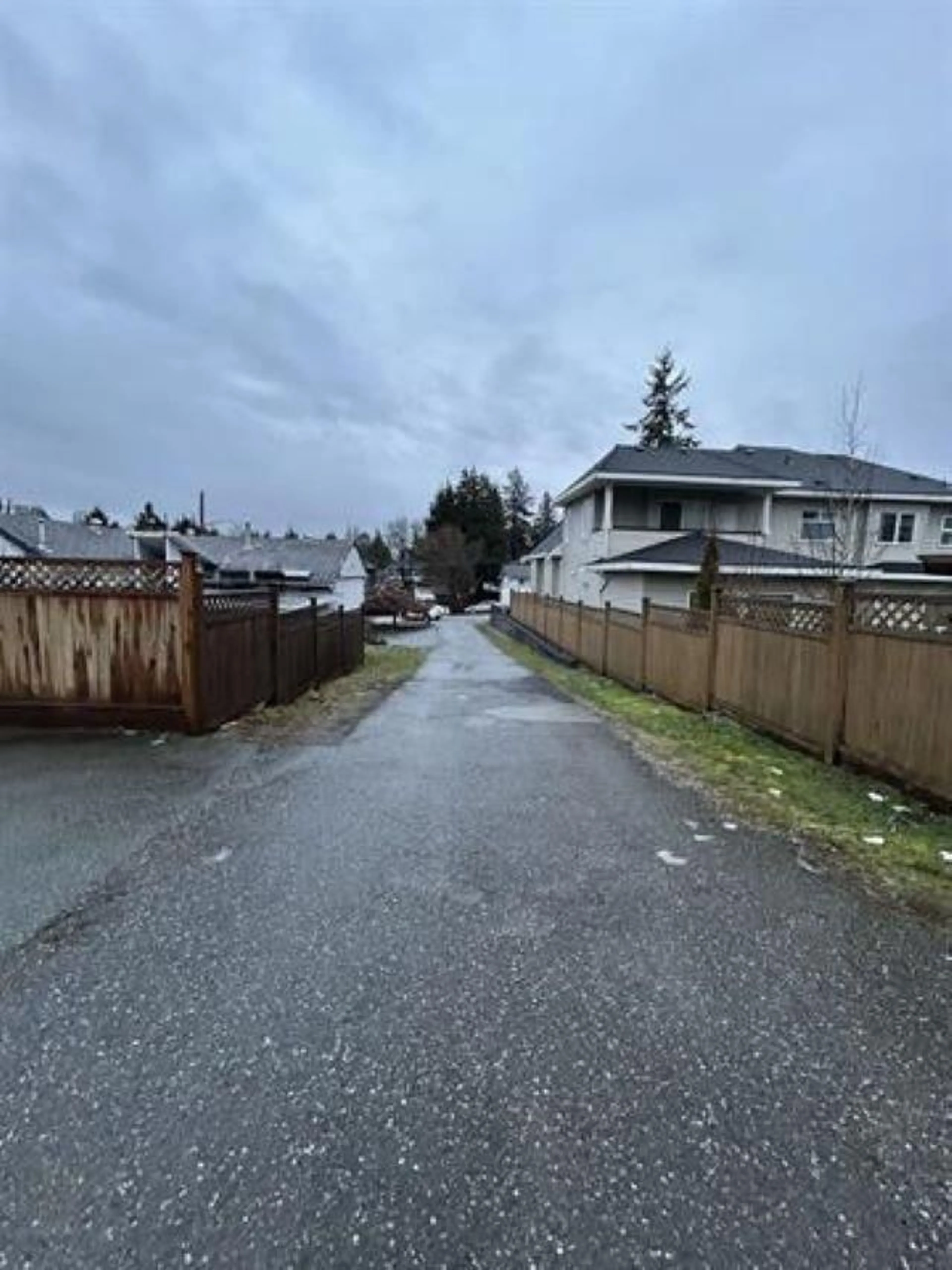 Unknown for 12679 97A AVENUE, Surrey British Columbia V3V2H6