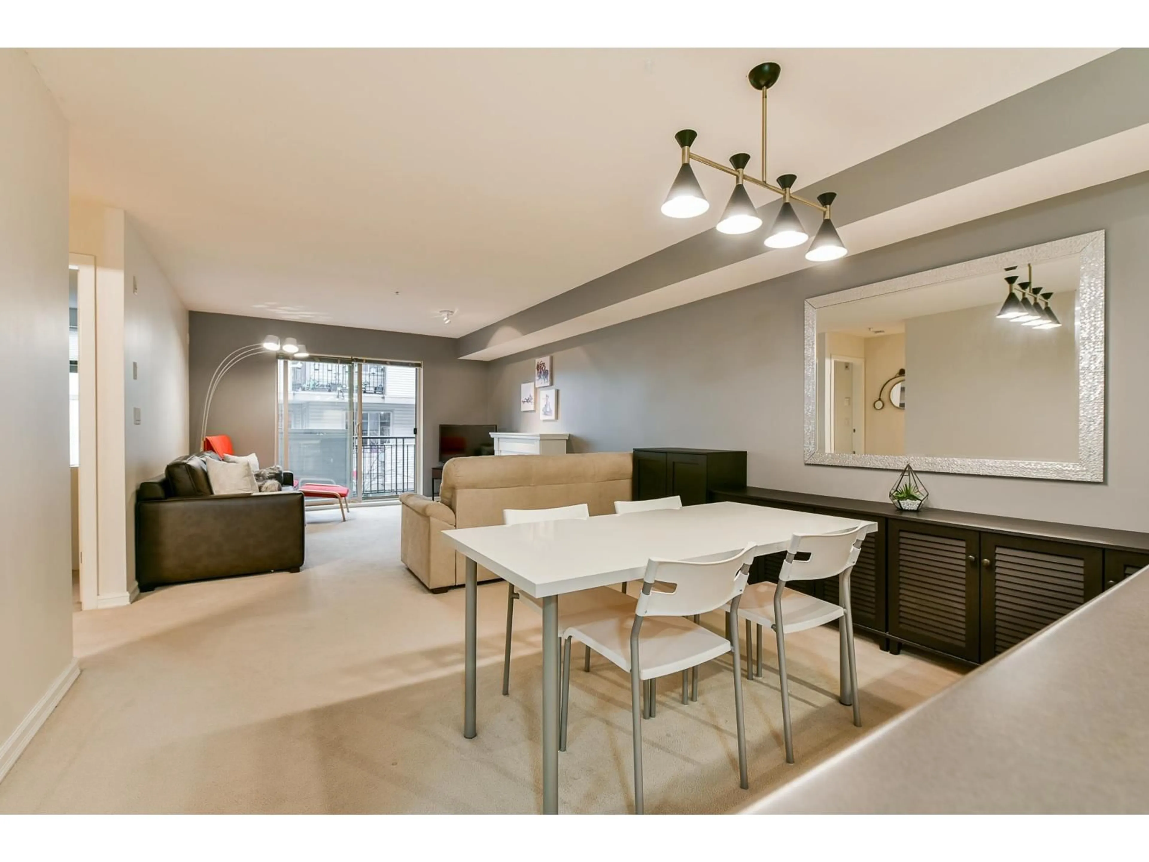 Unknown for 313 - 10088 148 STREET, Surrey British Columbia V3R3M9