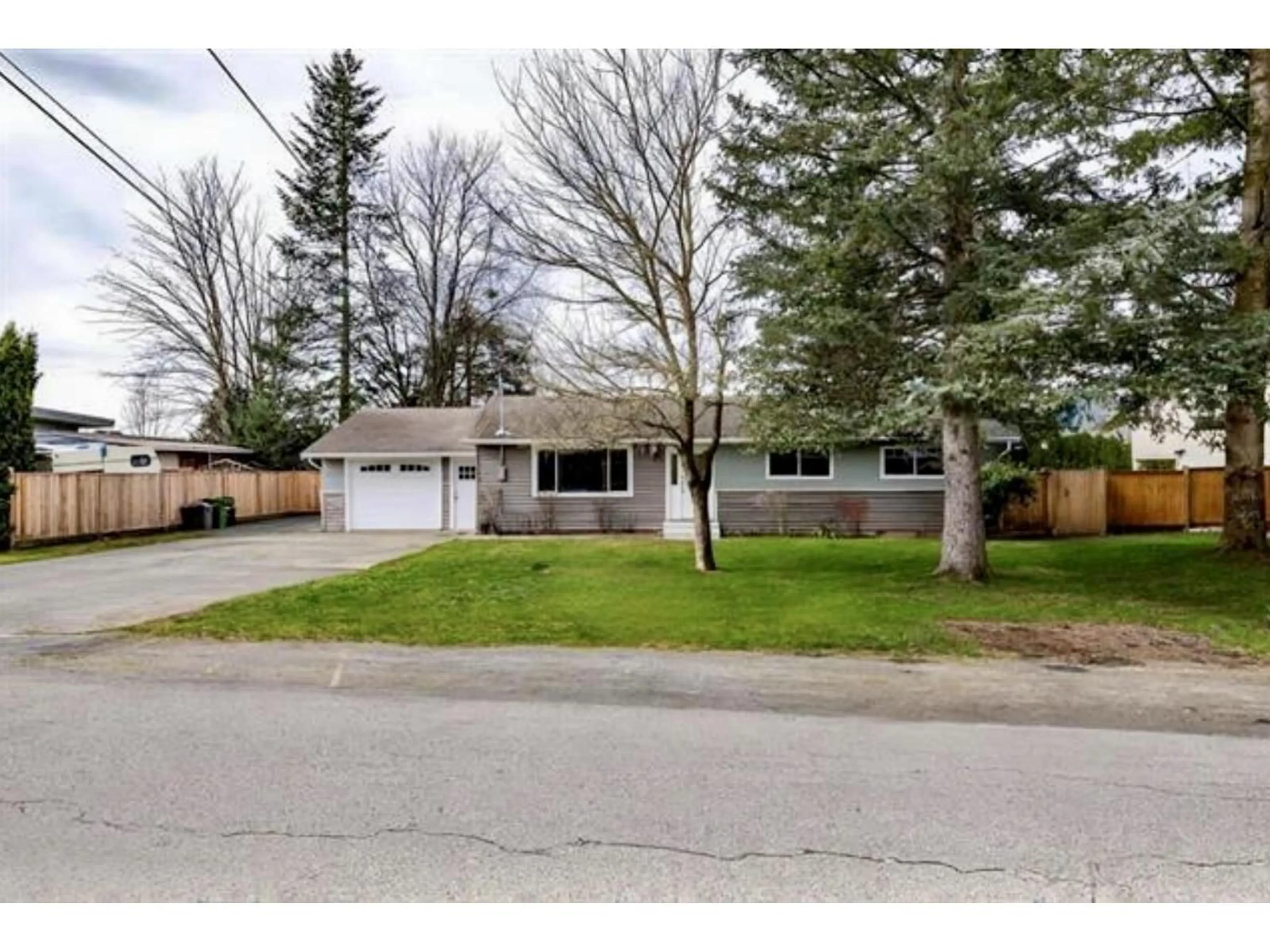 Unknown for 7413 LEARY CRESCENT, Chilliwack British Columbia V2R1K3