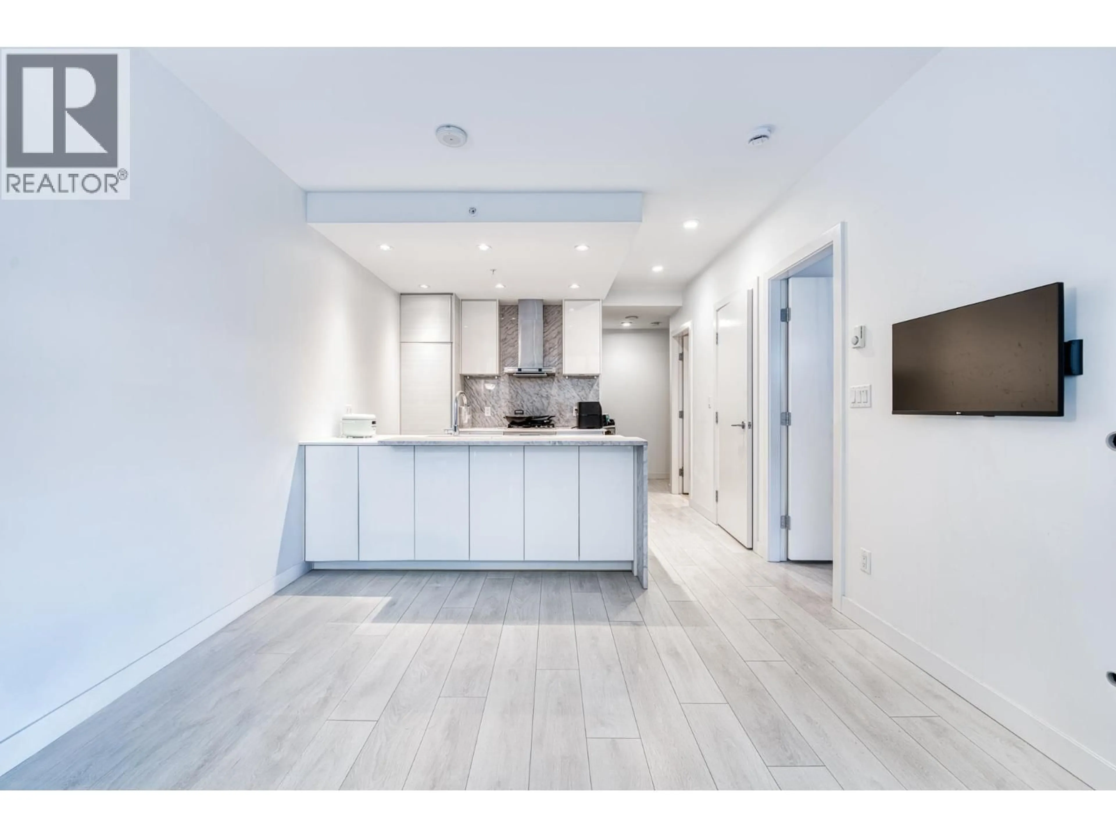 Open concept kitchen, unknown for 1711 - 6098 STATION STREET, Burnaby British Columbia V5H0H4