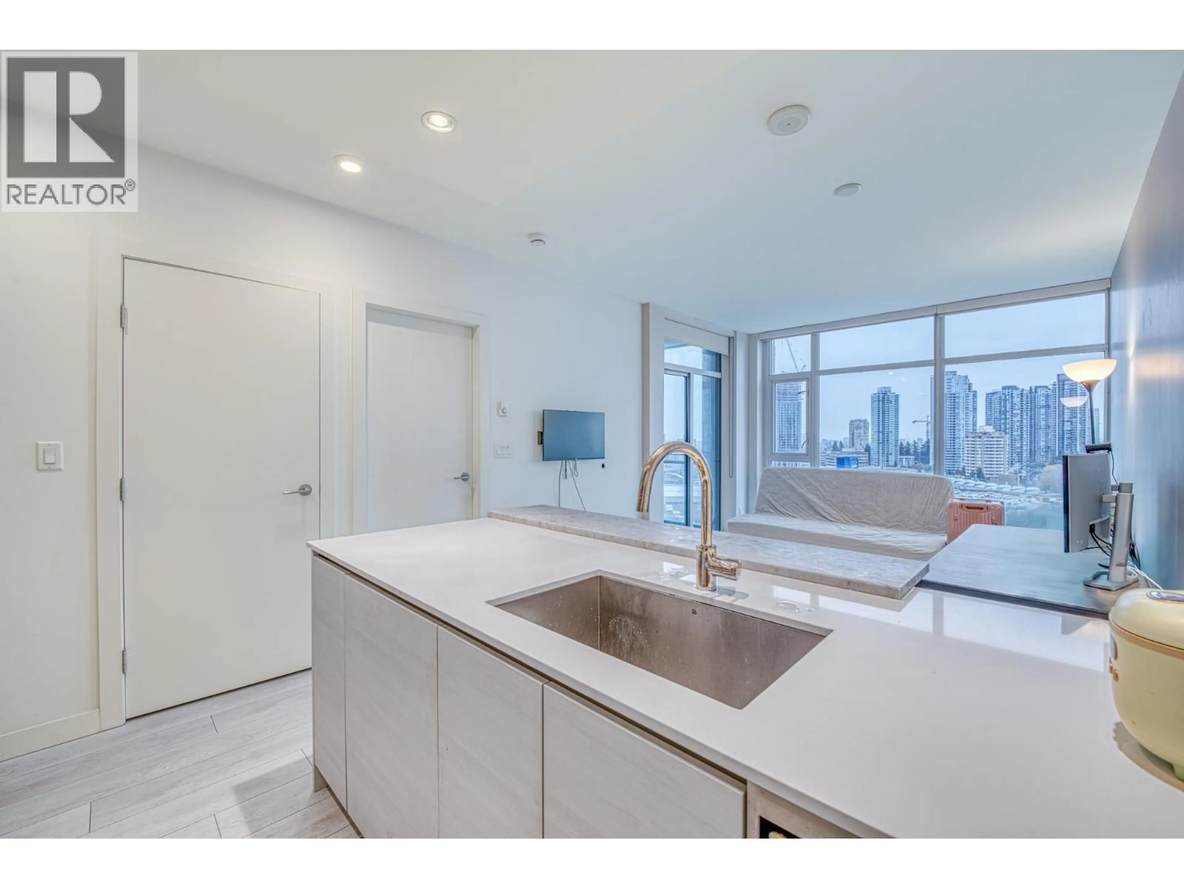 Open concept kitchen, unknown for 1711 - 6098 STATION STREET, Burnaby British Columbia V5H0H4