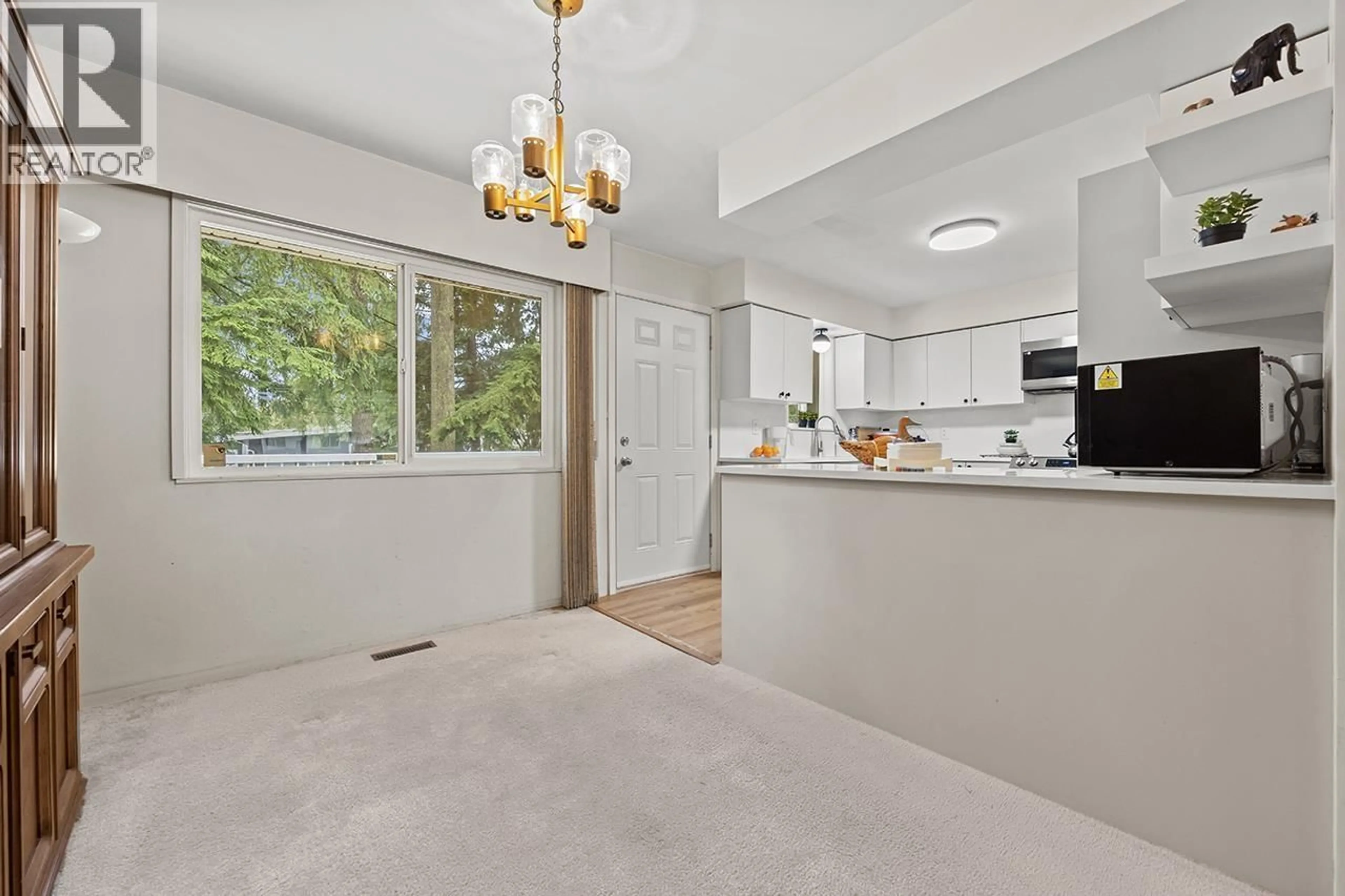 Open concept kitchen, unknown for 2580 PATRICIA AVENUE, Port Coquitlam British Columbia V3B2H4