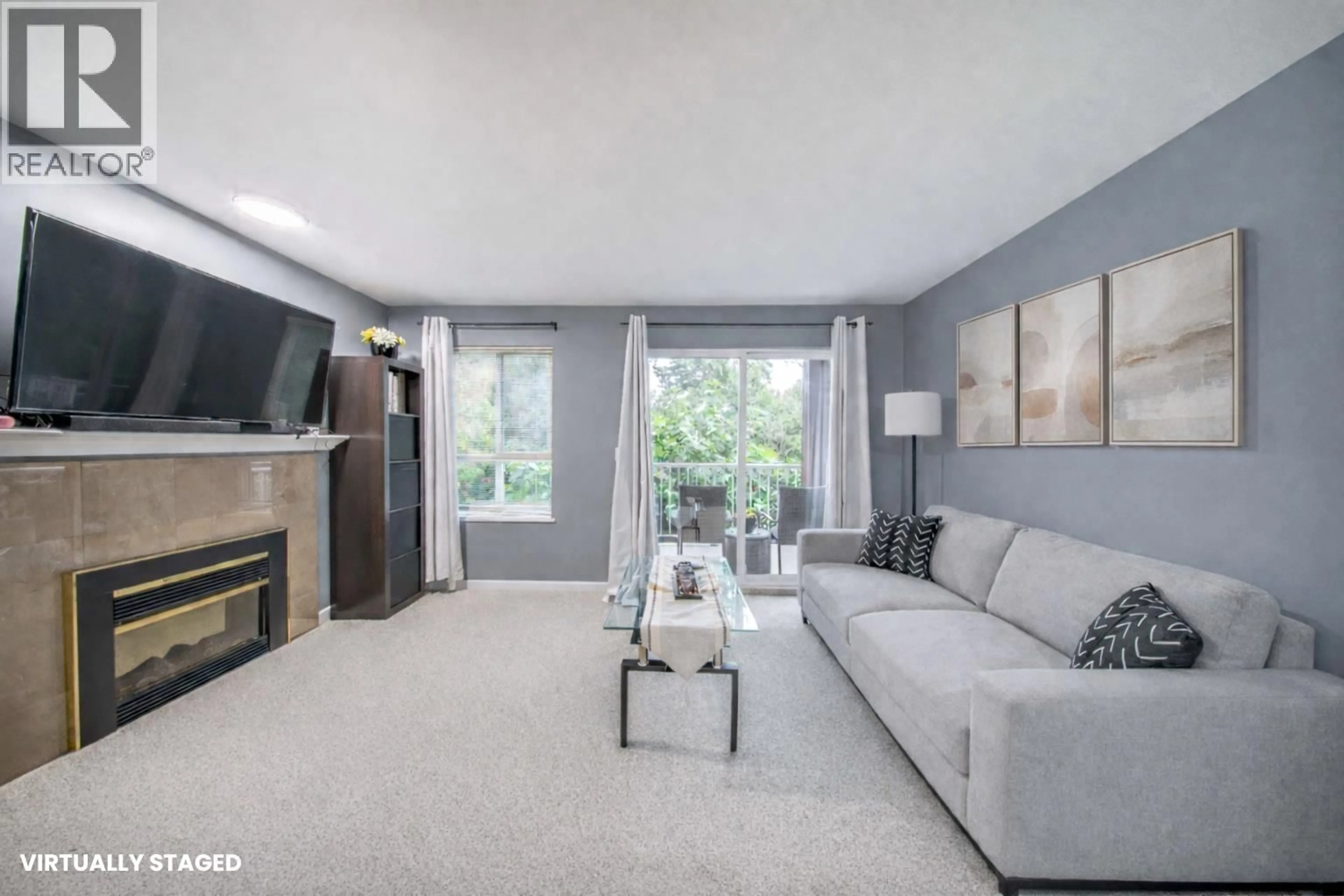 Living room with furniture, unknown for 208 - 5355 BOUNDARY ROAD, Vancouver British Columbia V5R6G2