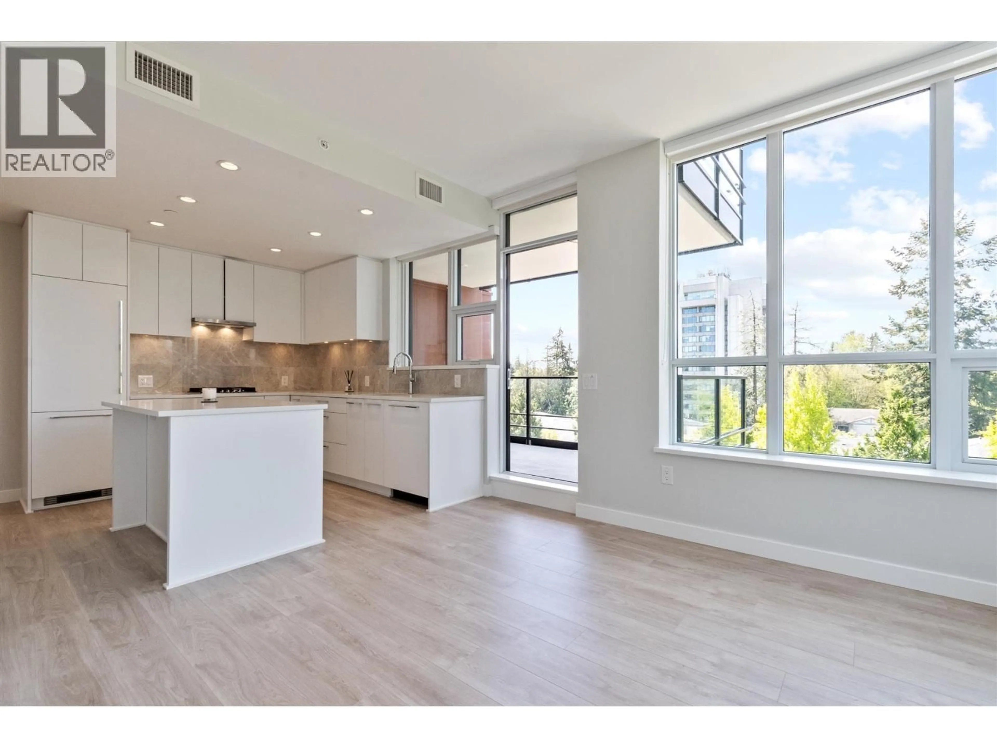 Open concept kitchen, unknown for 504 - 5380 CROOKED BRANCH ROAD, Vancouver British Columbia V6T0E5