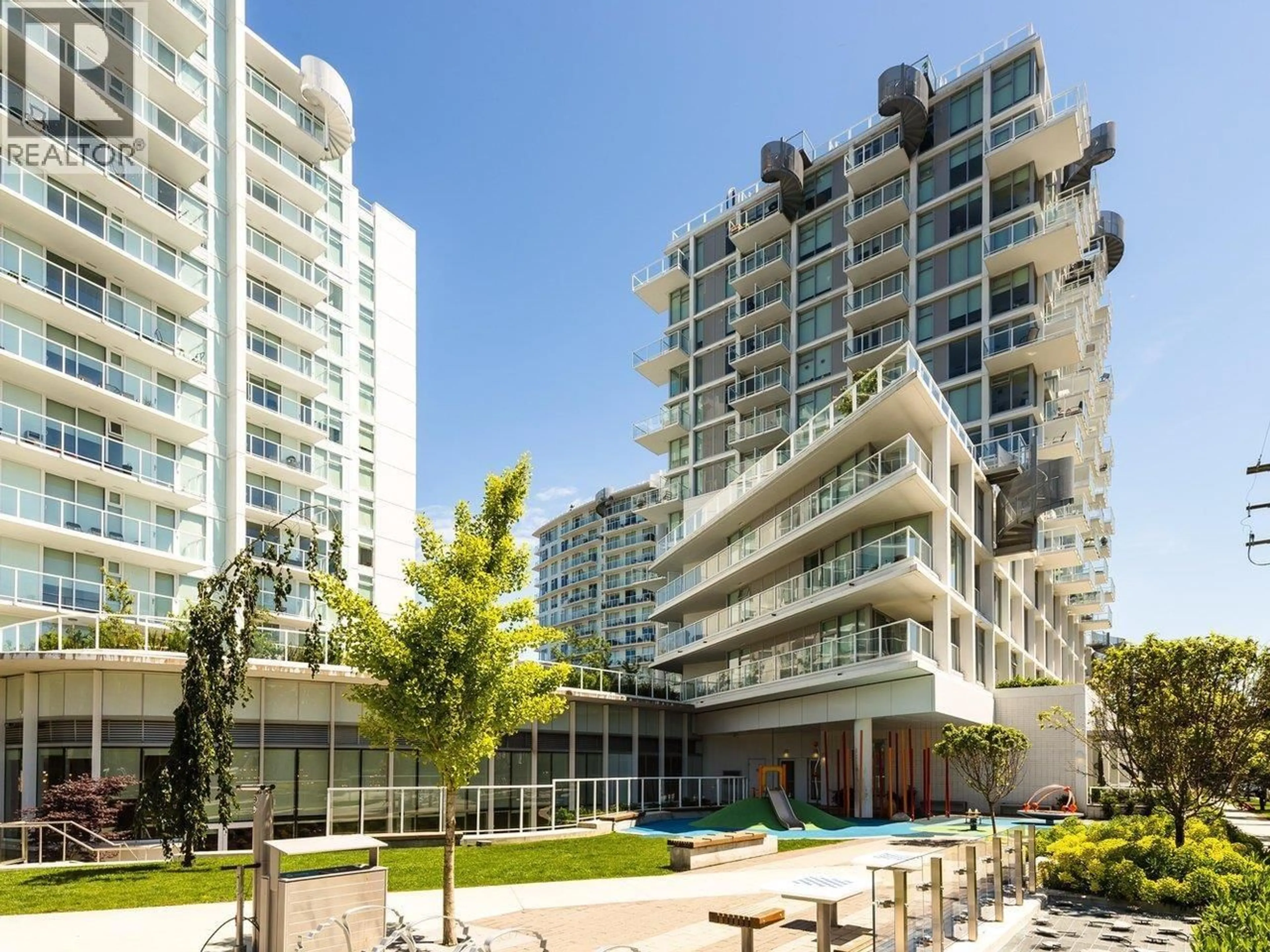 Patio, unknown for 1106 - 2221 30TH AVENUE, Vancouver British Columbia V5N0G6