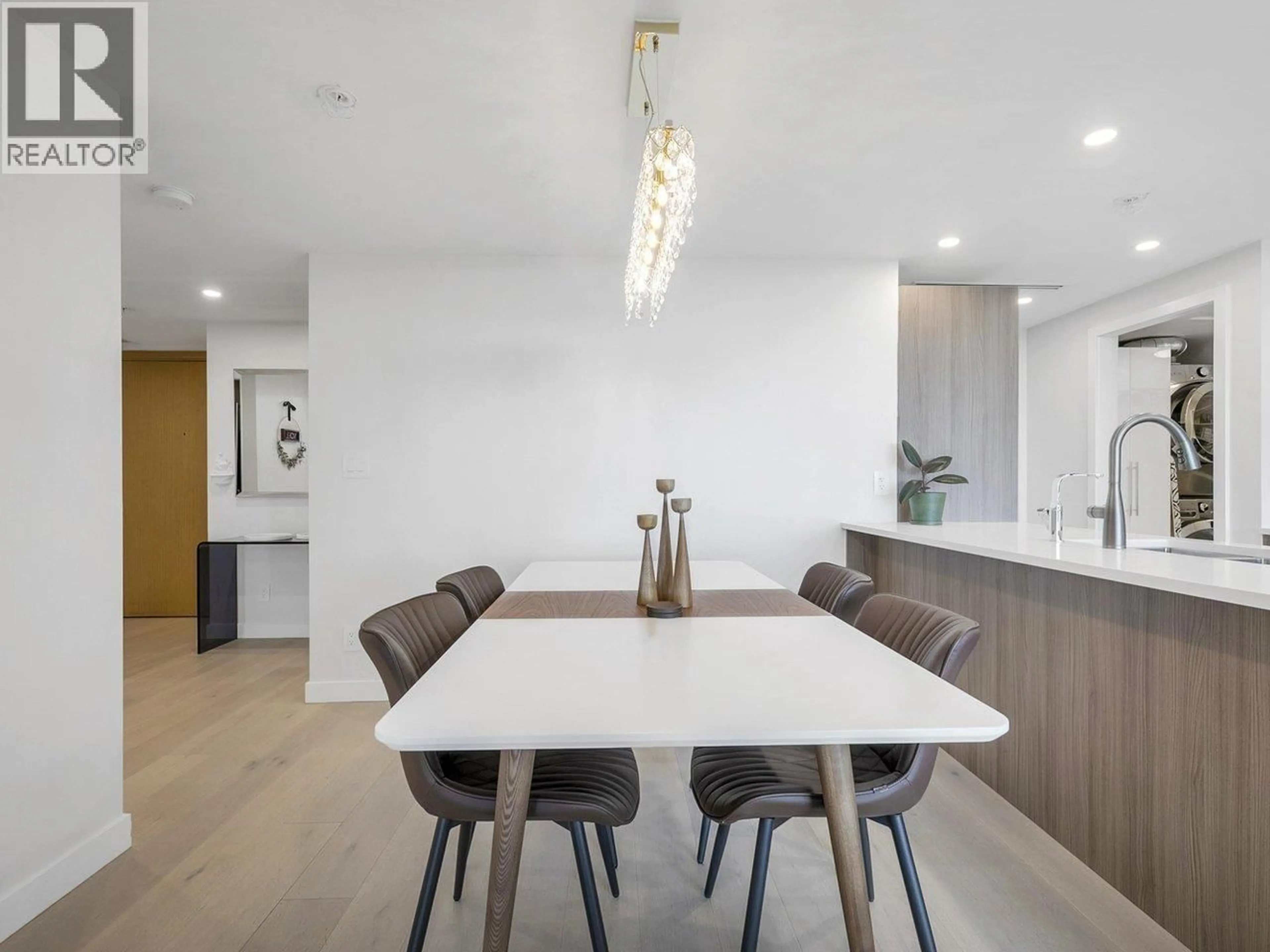 Dining room, unknown for 1106 - 2221 30TH AVENUE, Vancouver British Columbia V5N0G6