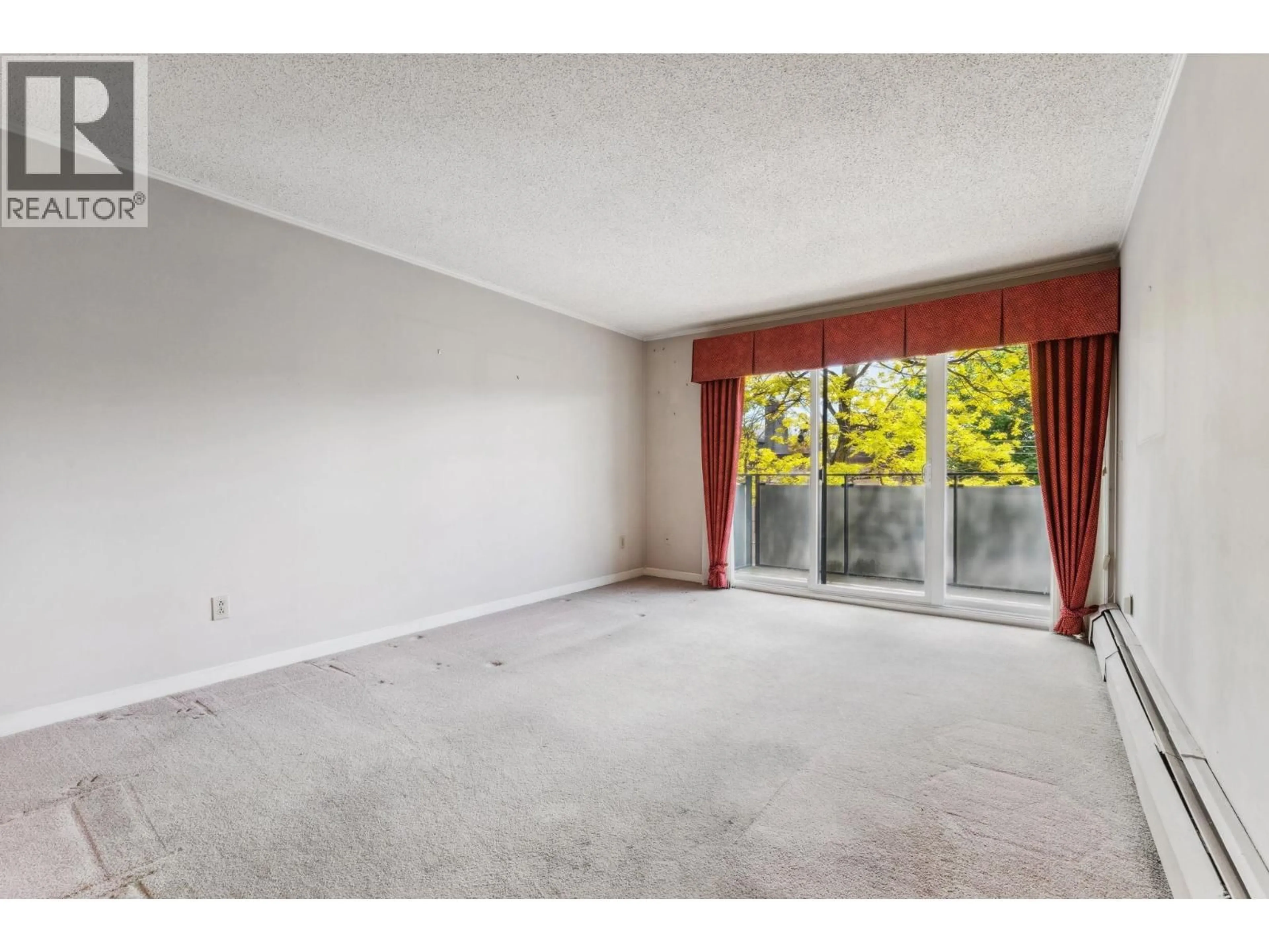 A pic of a room for 310 - 2416 WEST 3RD AVENUE, Vancouver British Columbia V6K1L8