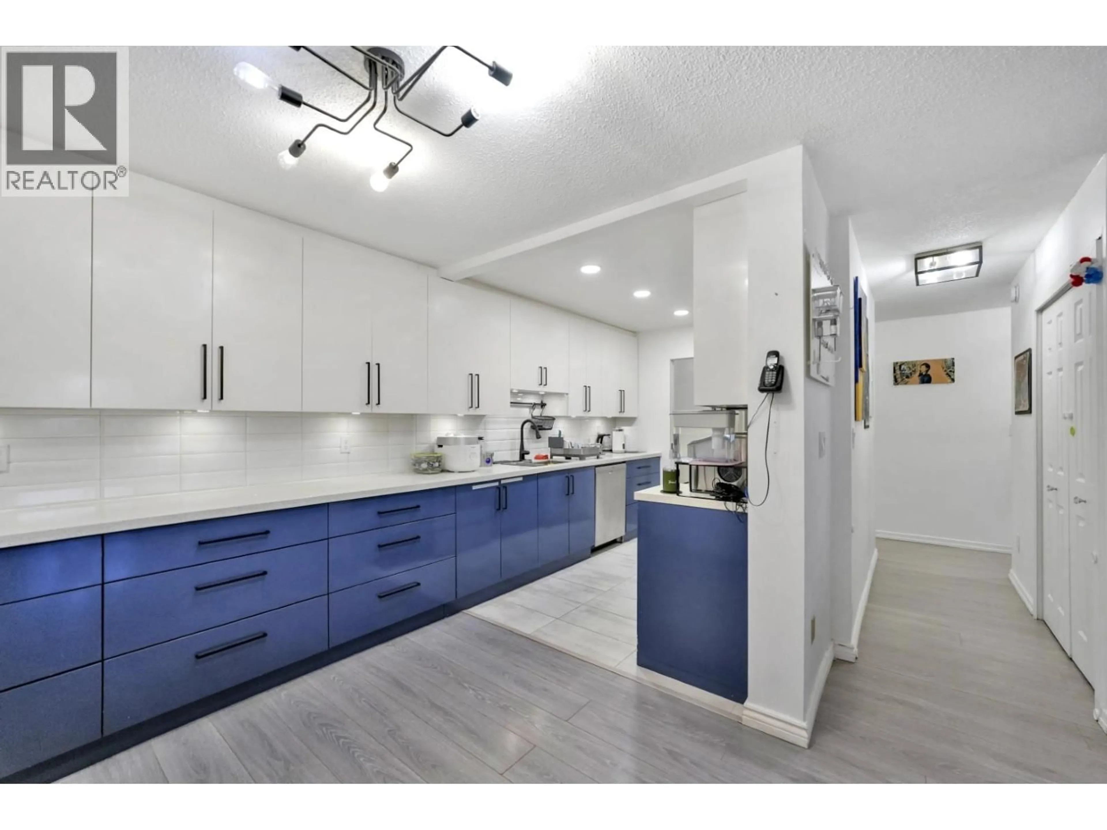 Contemporary kitchen, unknown for 106 - 8720 NO. 1 ROAD, Richmond British Columbia V7C4L5