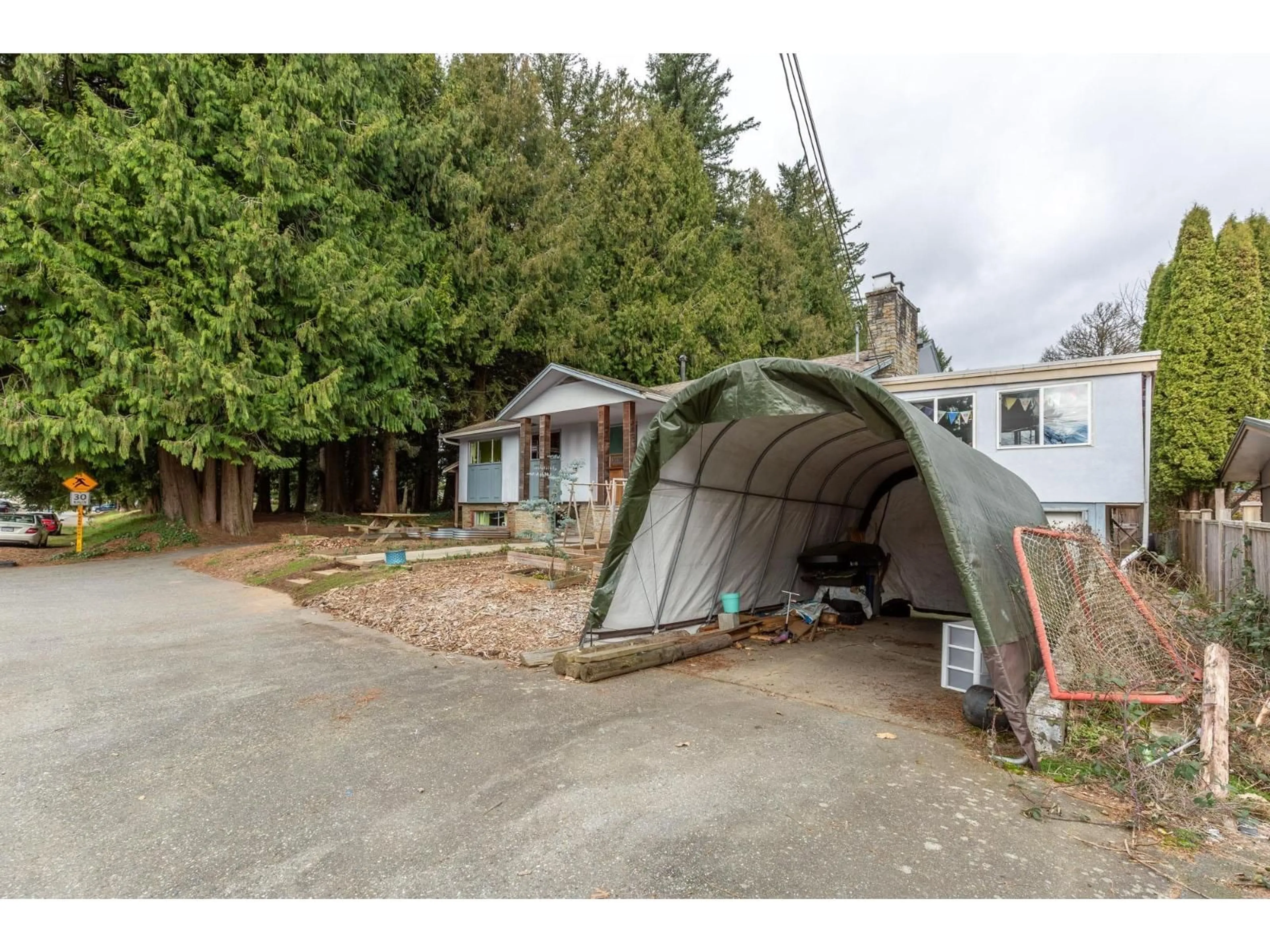 Shed for 33305 LYNN AVENUE, Abbotsford British Columbia V2S1E1