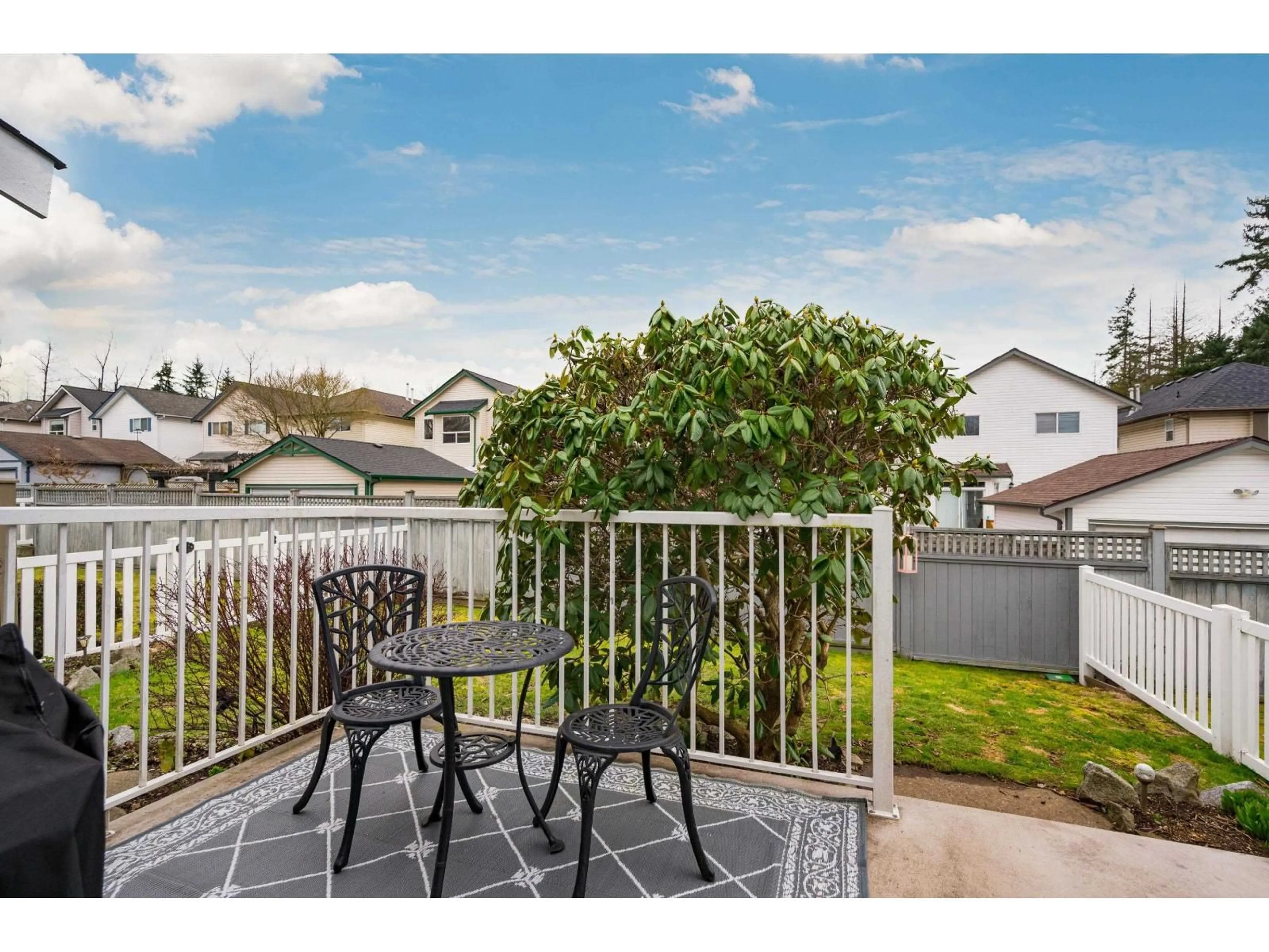 Patio, water/lake/river/ocean view for 4 - 20788 87 AVENUE, Langley British Columbia V1M3W7