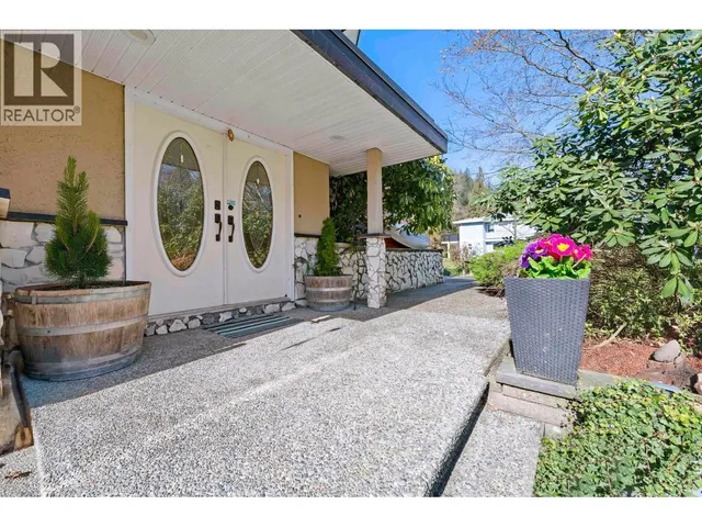 15227 SHERIDAN DRIVE, Pitt Meadows 4